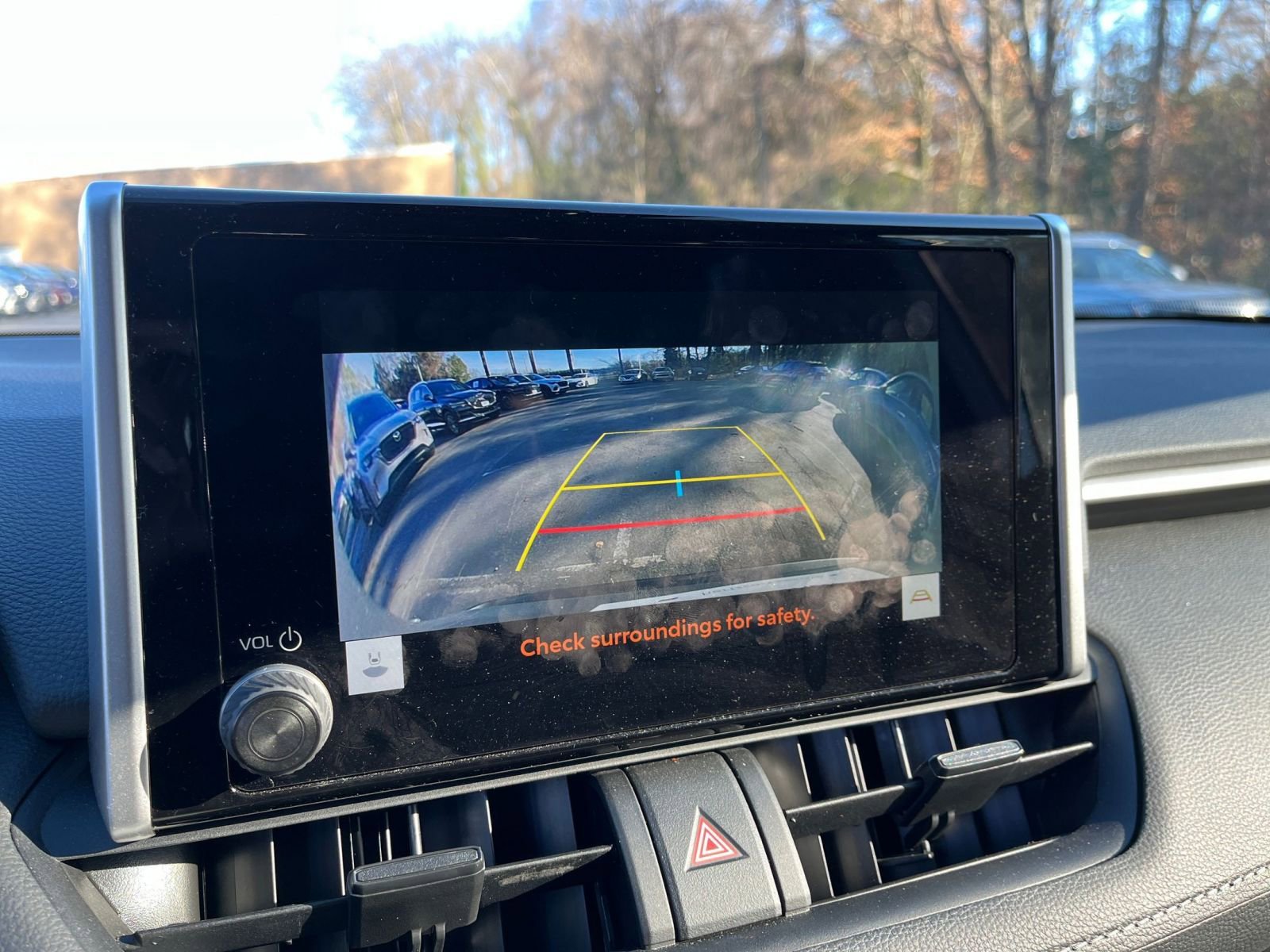 Thumbnail: 2025 Toyota RAV4 - 17