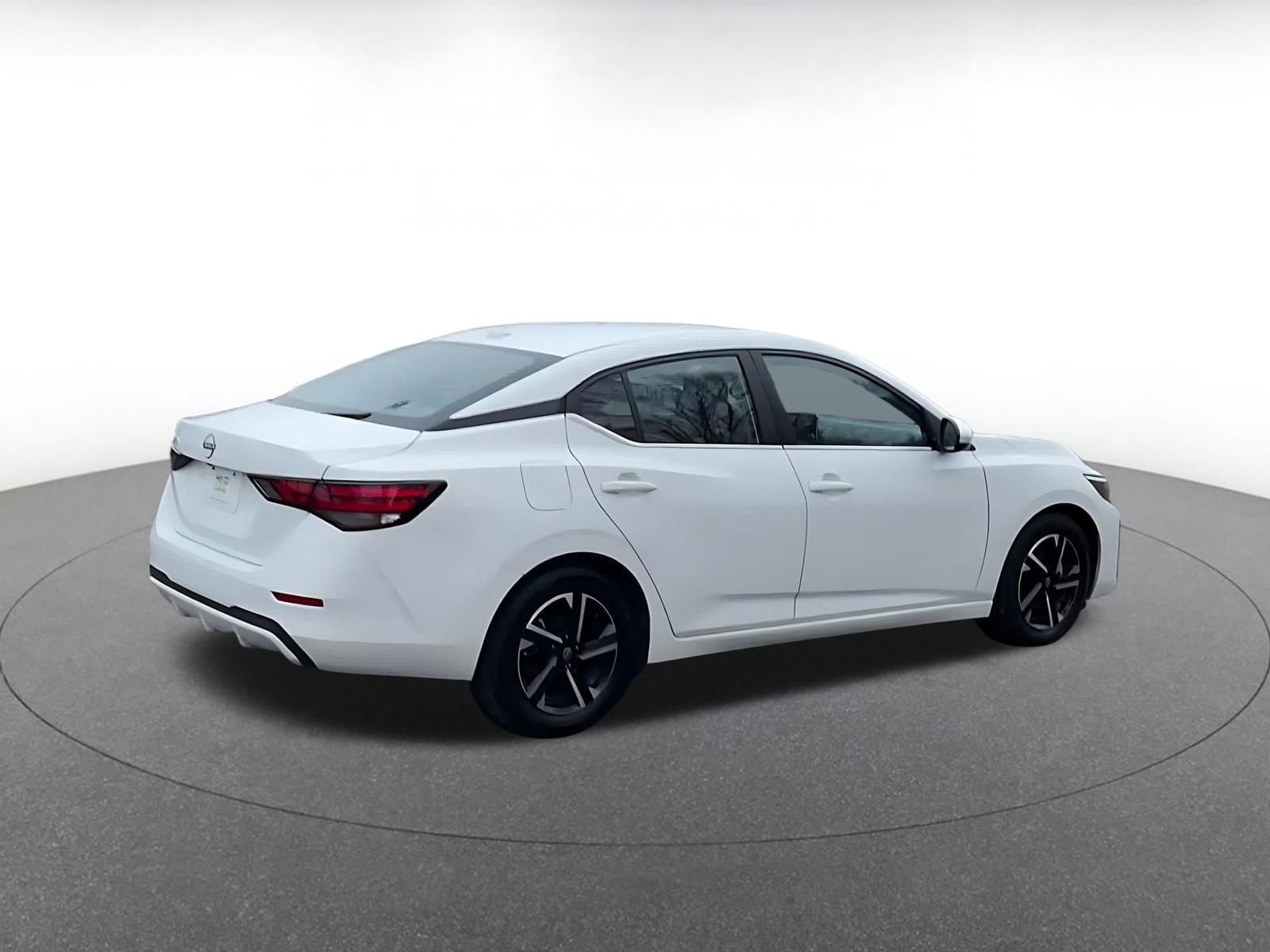 Thumbnail: 2025 Nissan Sentra - 15