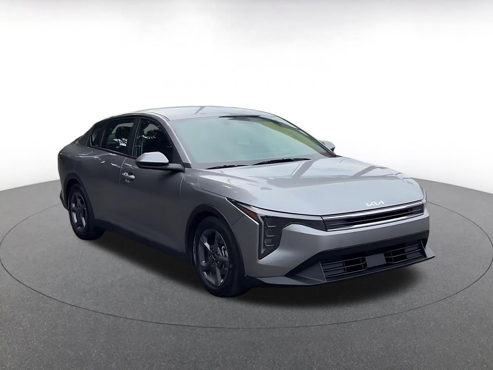 Thumbnail: 2025 Kia K4 - 3