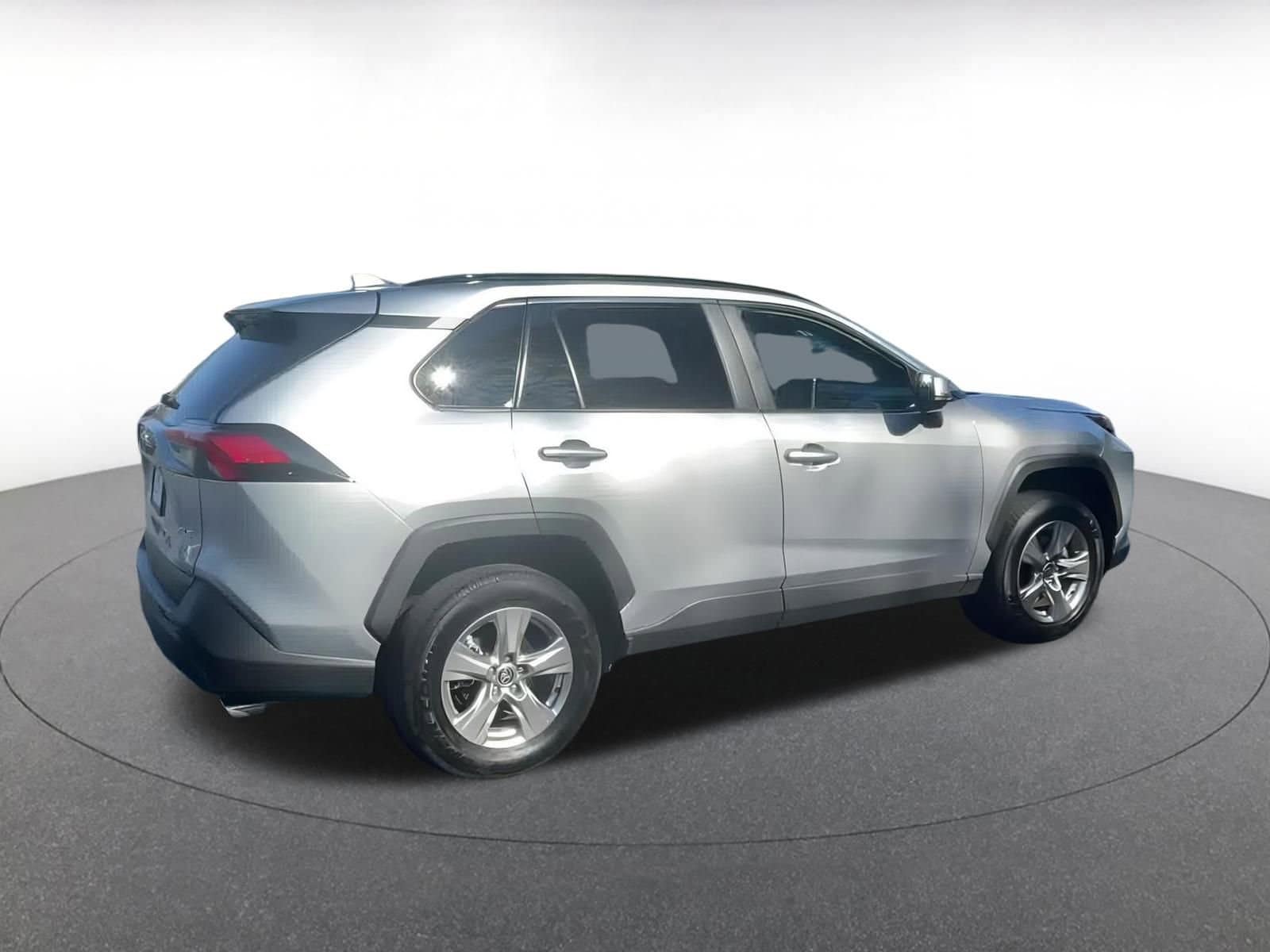 Thumbnail: 2025 Toyota RAV4 - 14