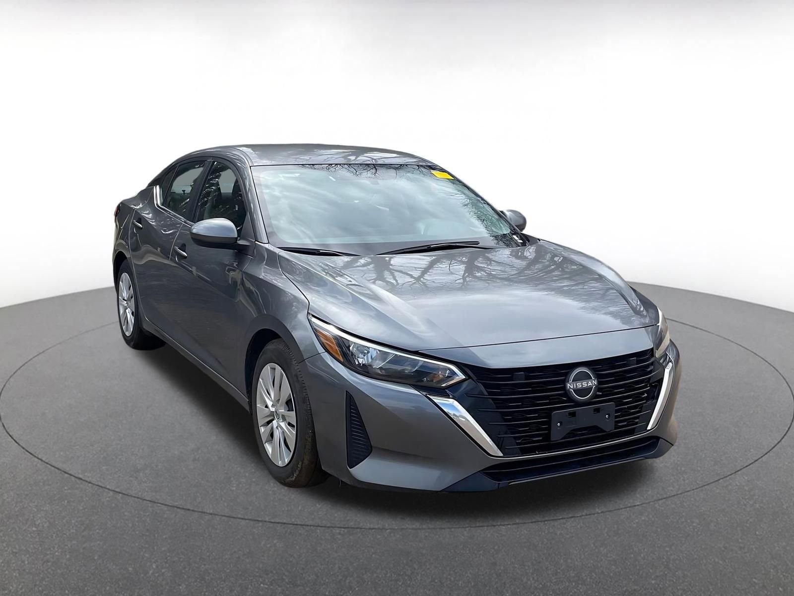 Thumbnail: 2025 Nissan Sentra - 1