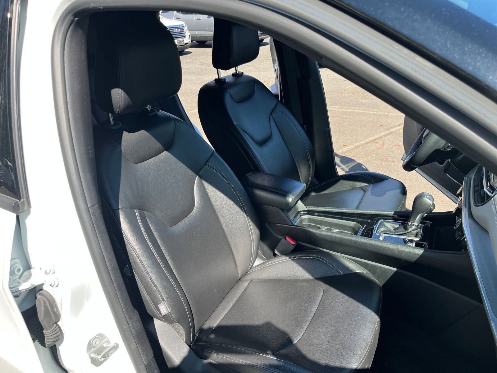 Thumbnail: 2025 Jeep Compass - 28