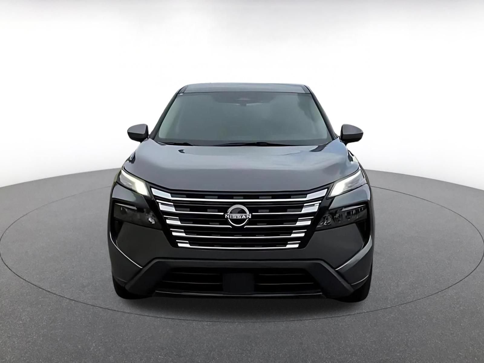 Thumbnail: 2025 Nissan Rogue - 4