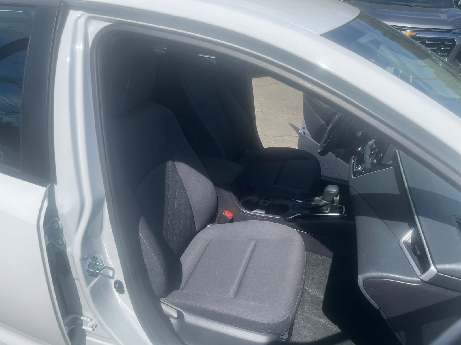 Thumbnail: 2025 Toyota Corolla - 34