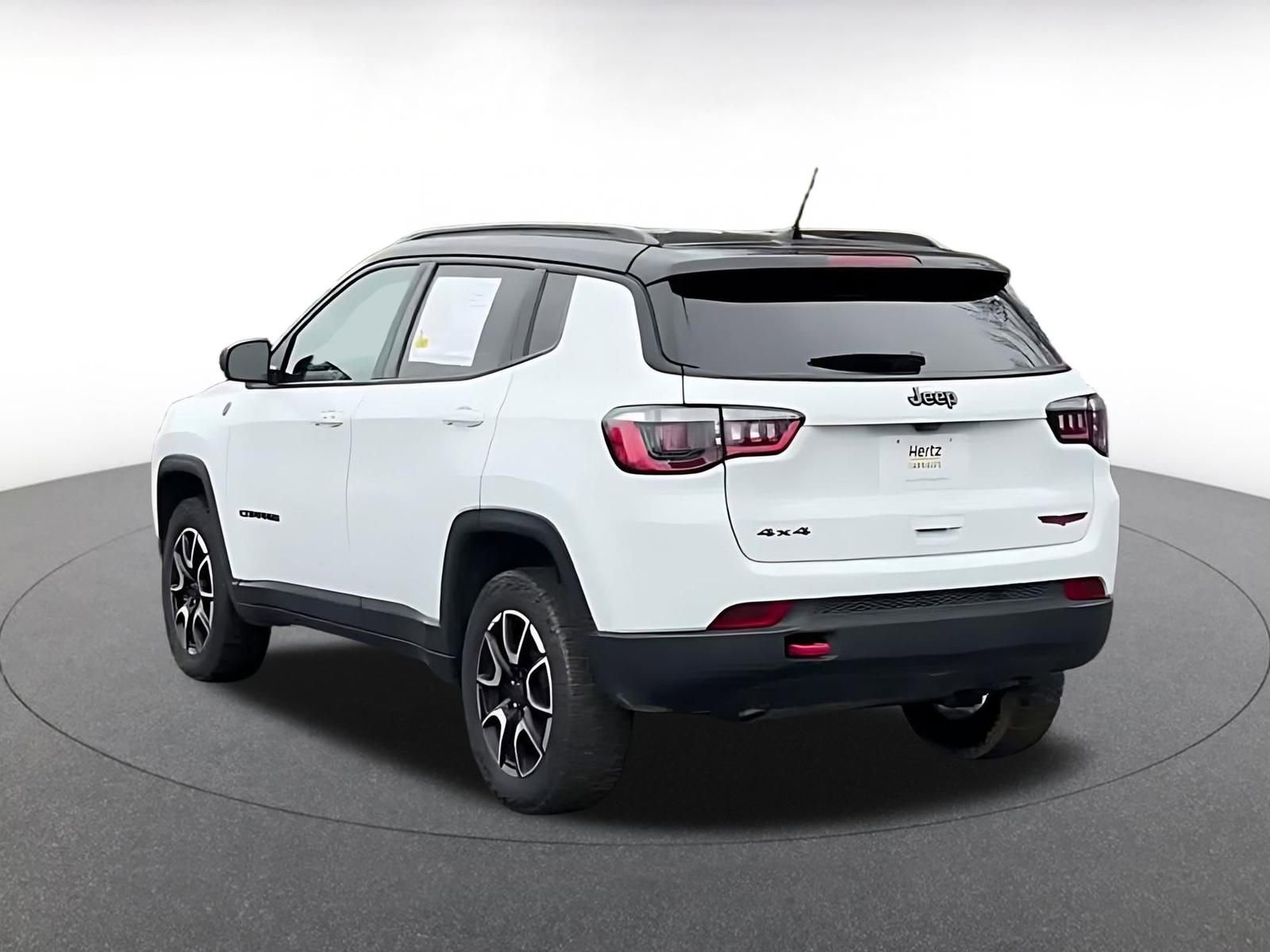 Thumbnail: 2025 Jeep Compass - 11