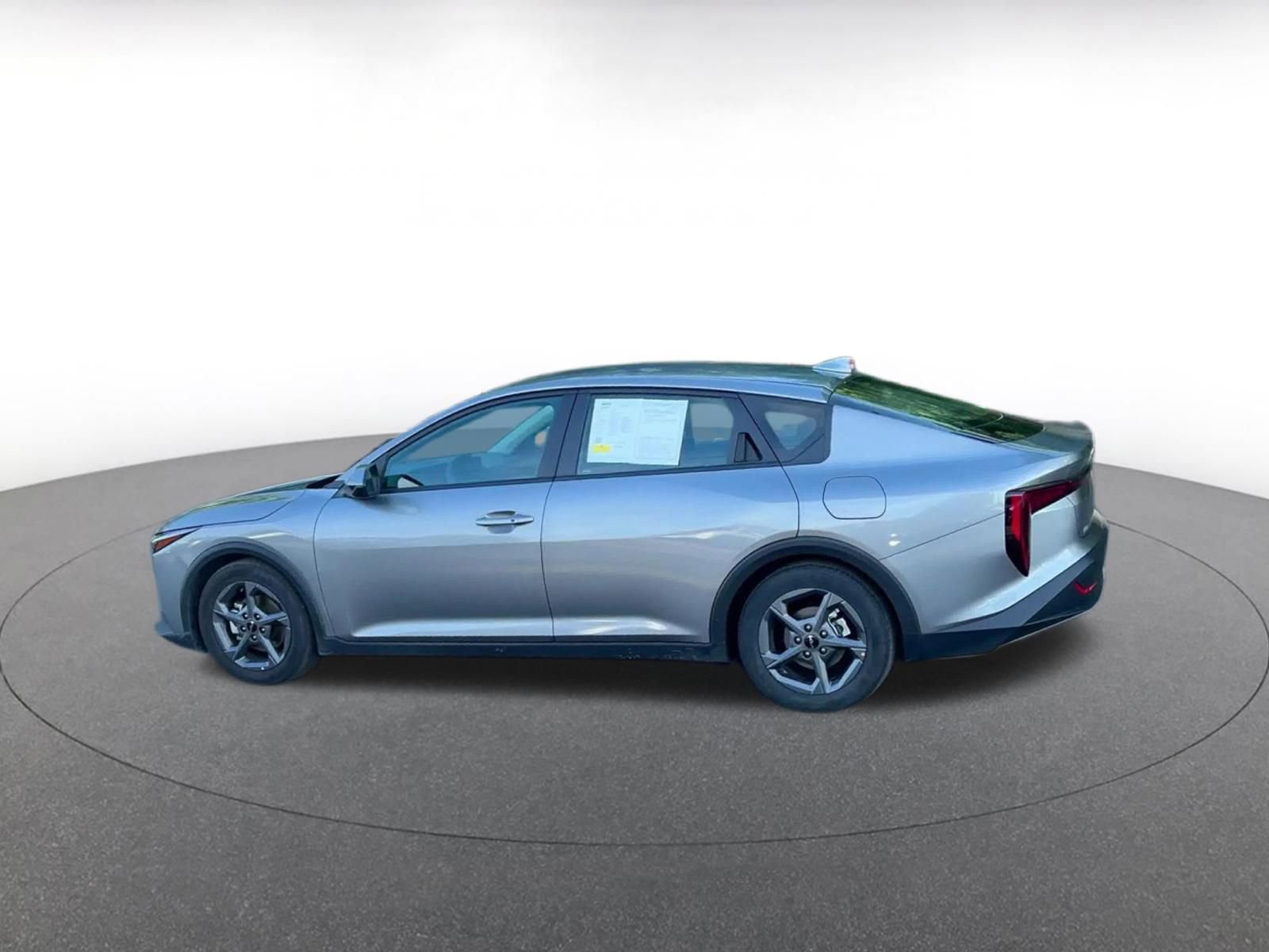 Thumbnail: 2025 Kia K4 - 10