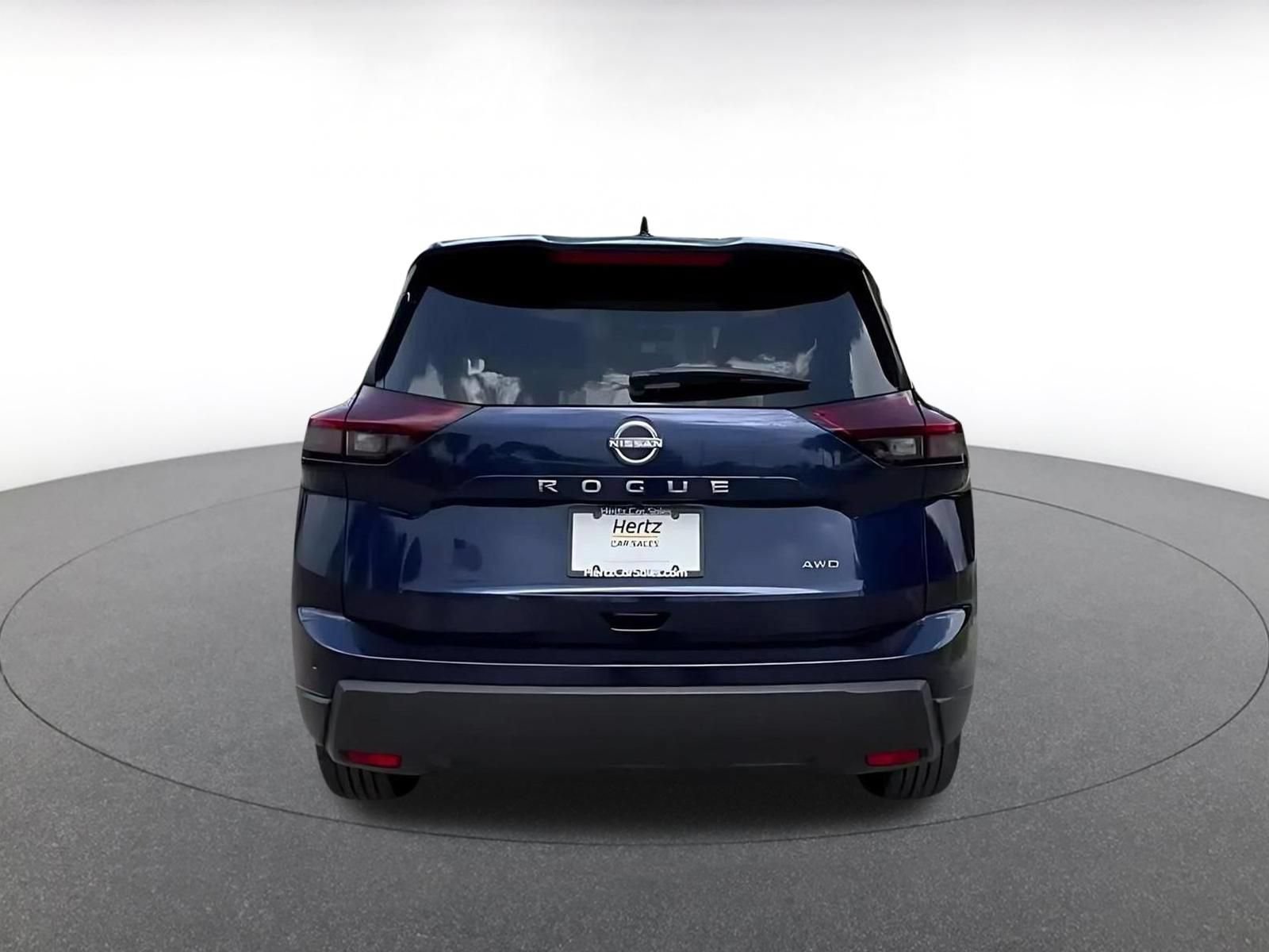 Thumbnail: 2025 Nissan Rogue - 12