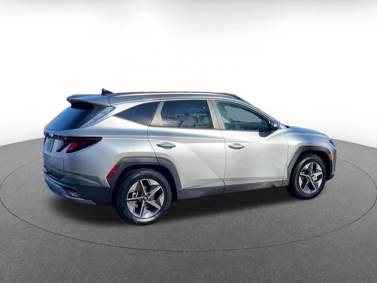 Thumbnail: 2025 Hyundai Tucson - 15