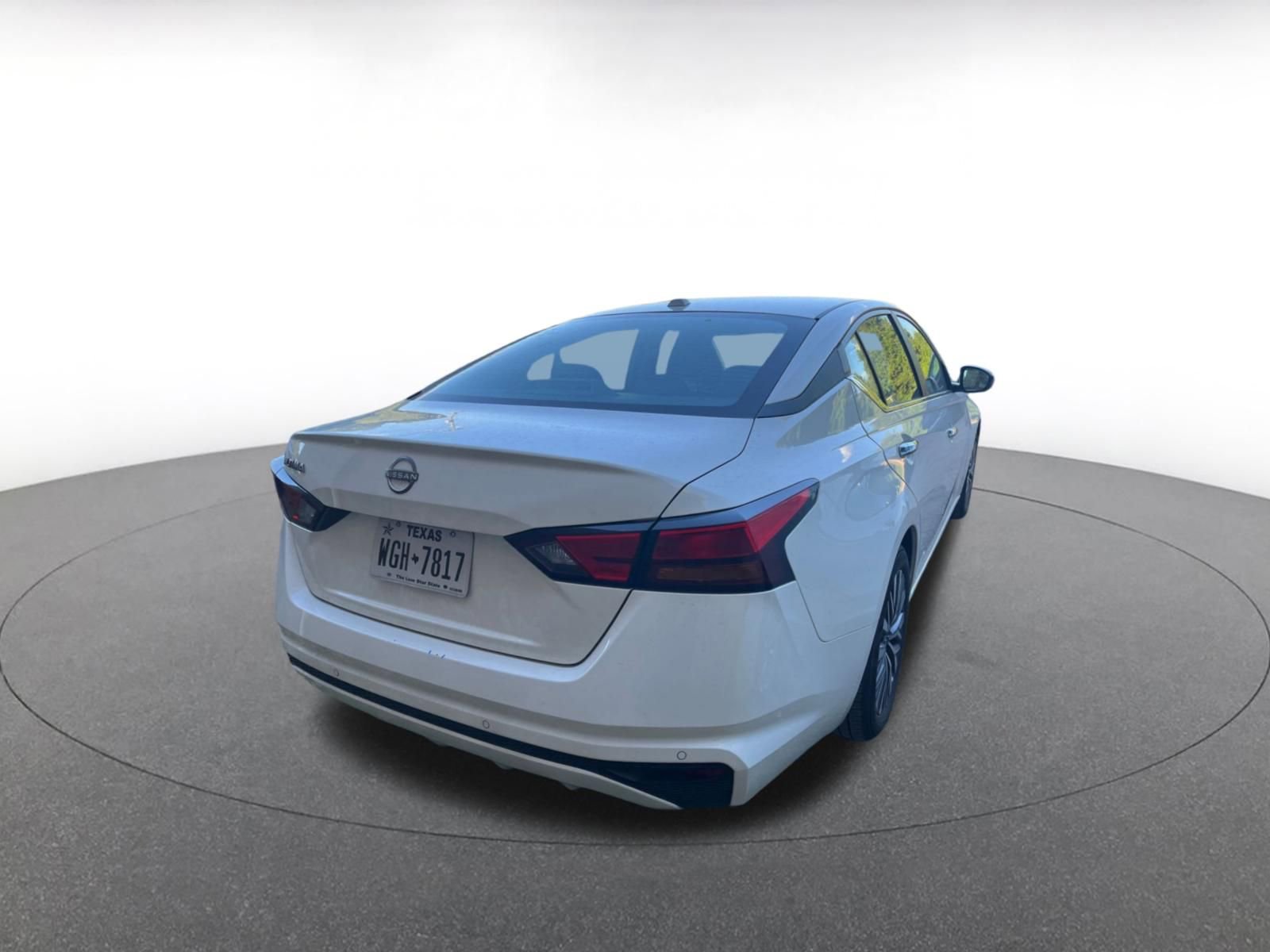 Thumbnail: 2025 Nissan Altima - 17