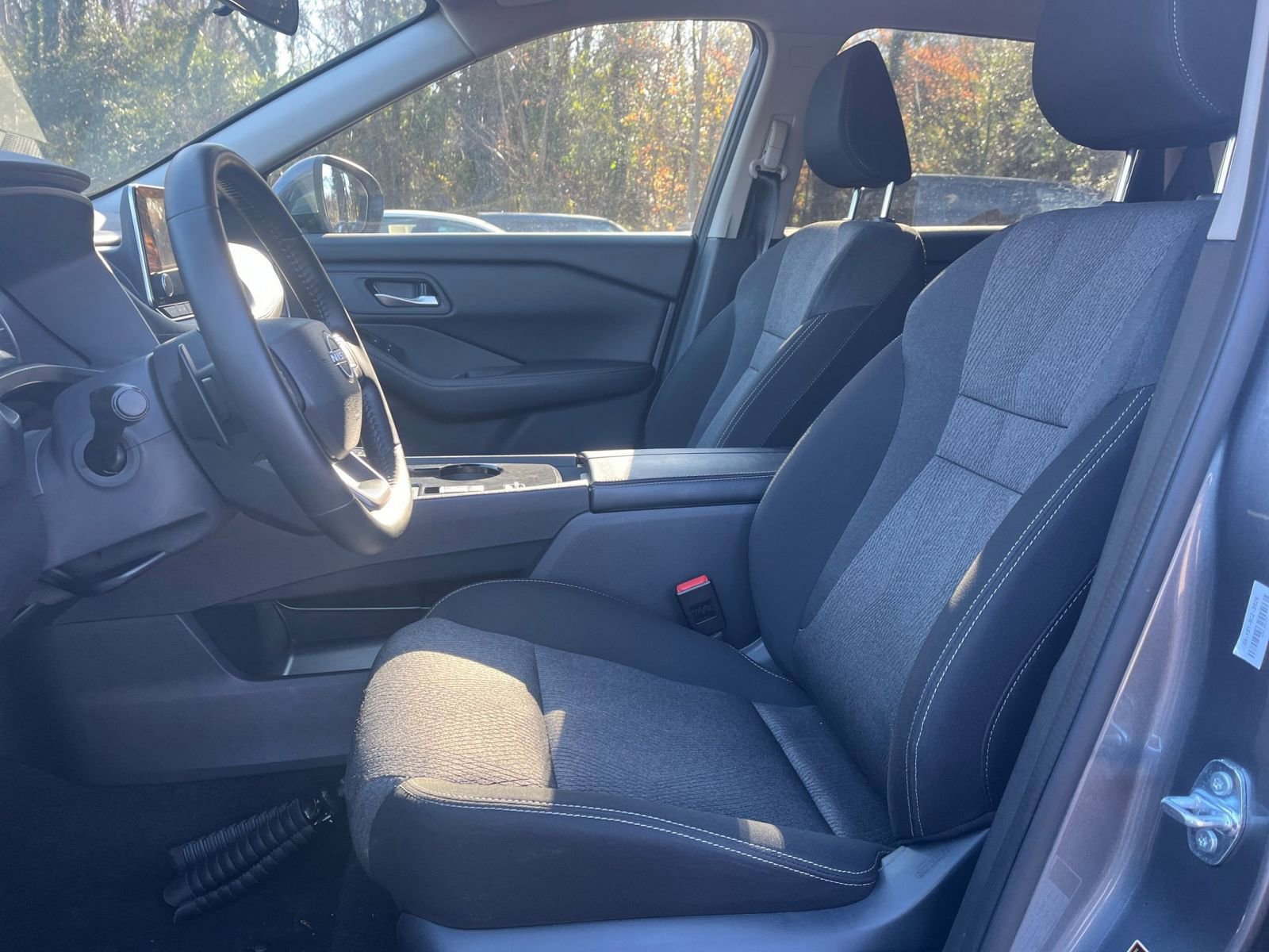 Thumbnail: 2025 Nissan Rogue - 27