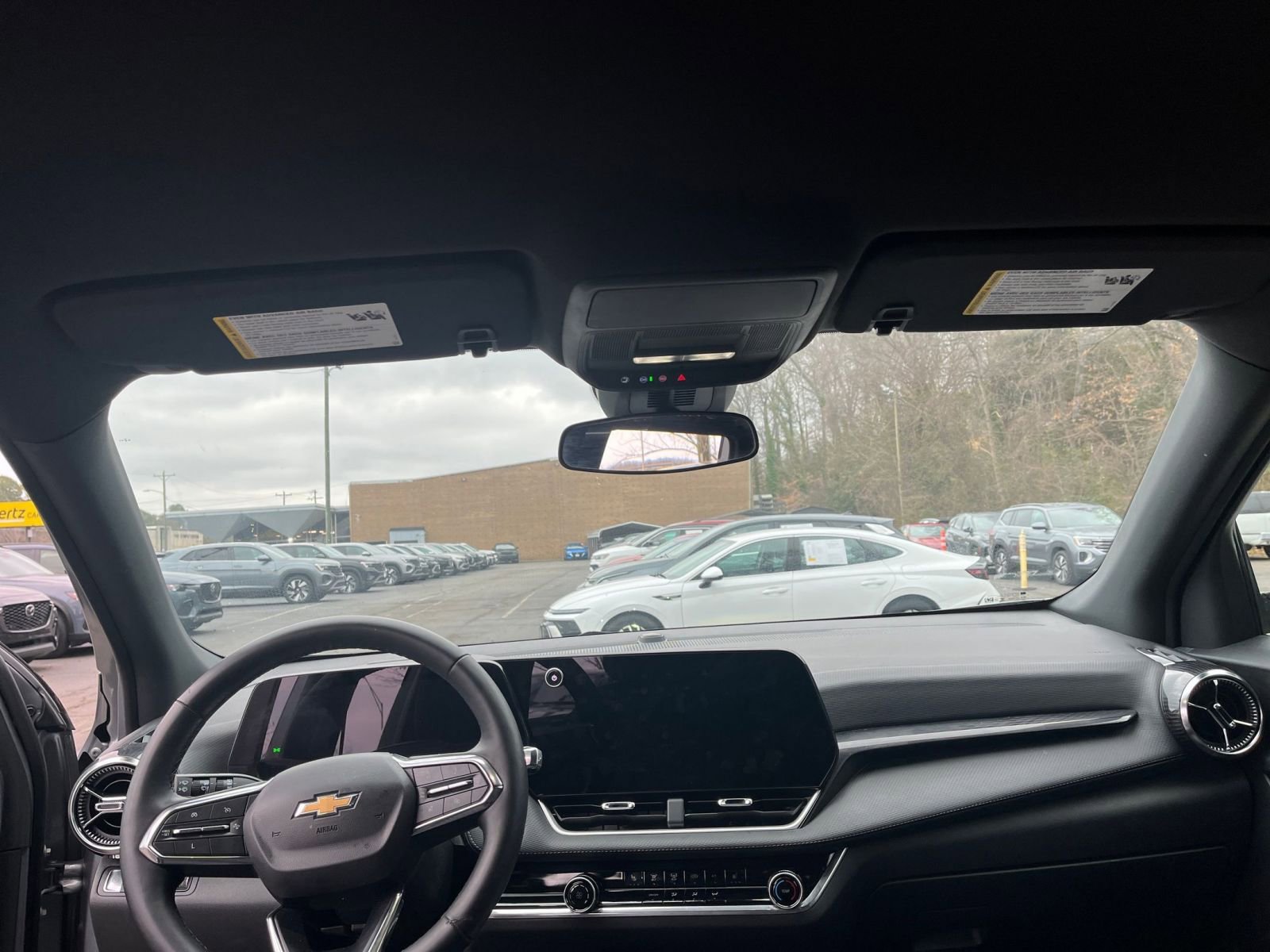 Thumbnail: 2025 Chevrolet Equinox - 33