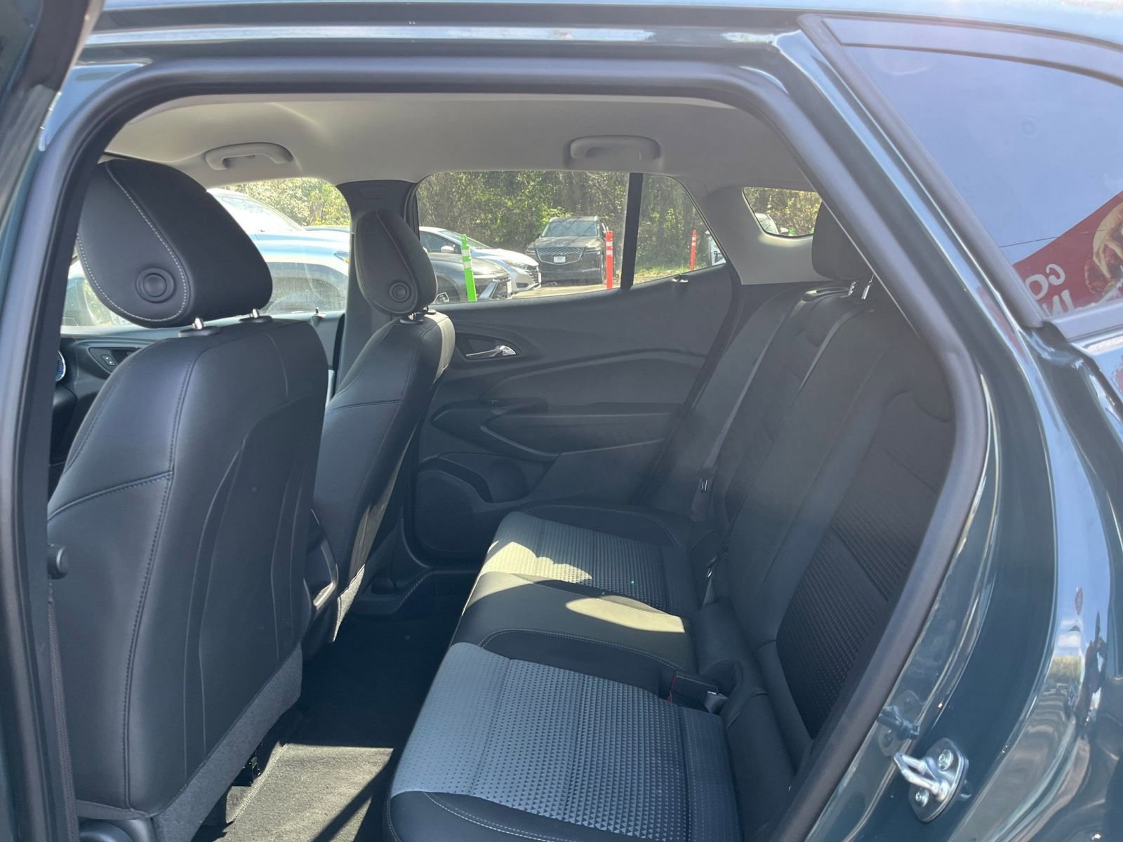 Thumbnail: 2025 Chevrolet Trax - 24