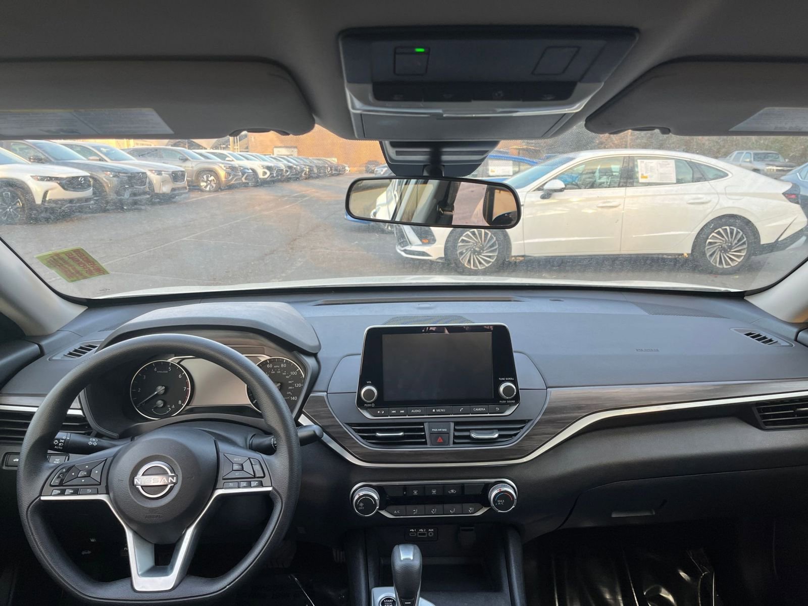 Thumbnail: 2025 Nissan Altima - 33