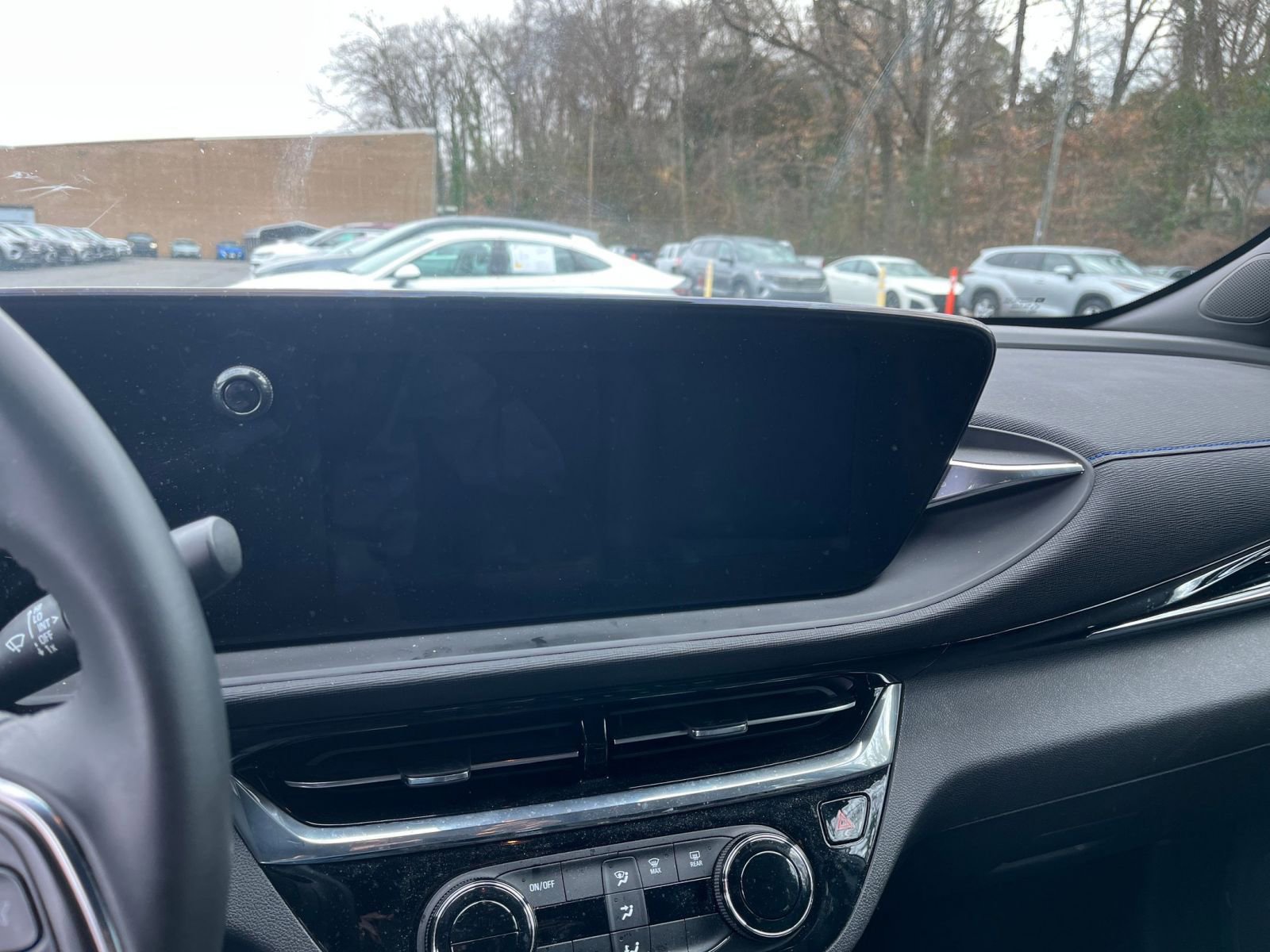 Thumbnail: 2025 Buick Envista - 17