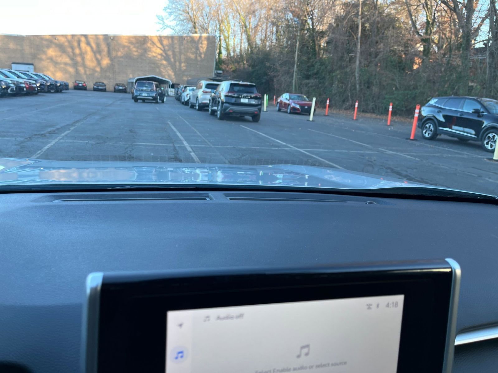 Thumbnail: 2025 Toyota RAV4 - 18