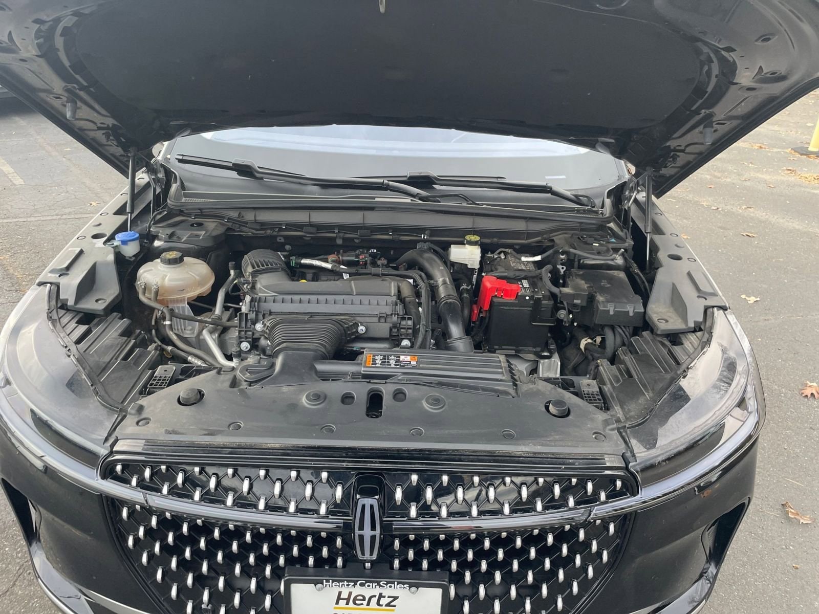 Thumbnail: 2024 Lincoln Nautilus - 28