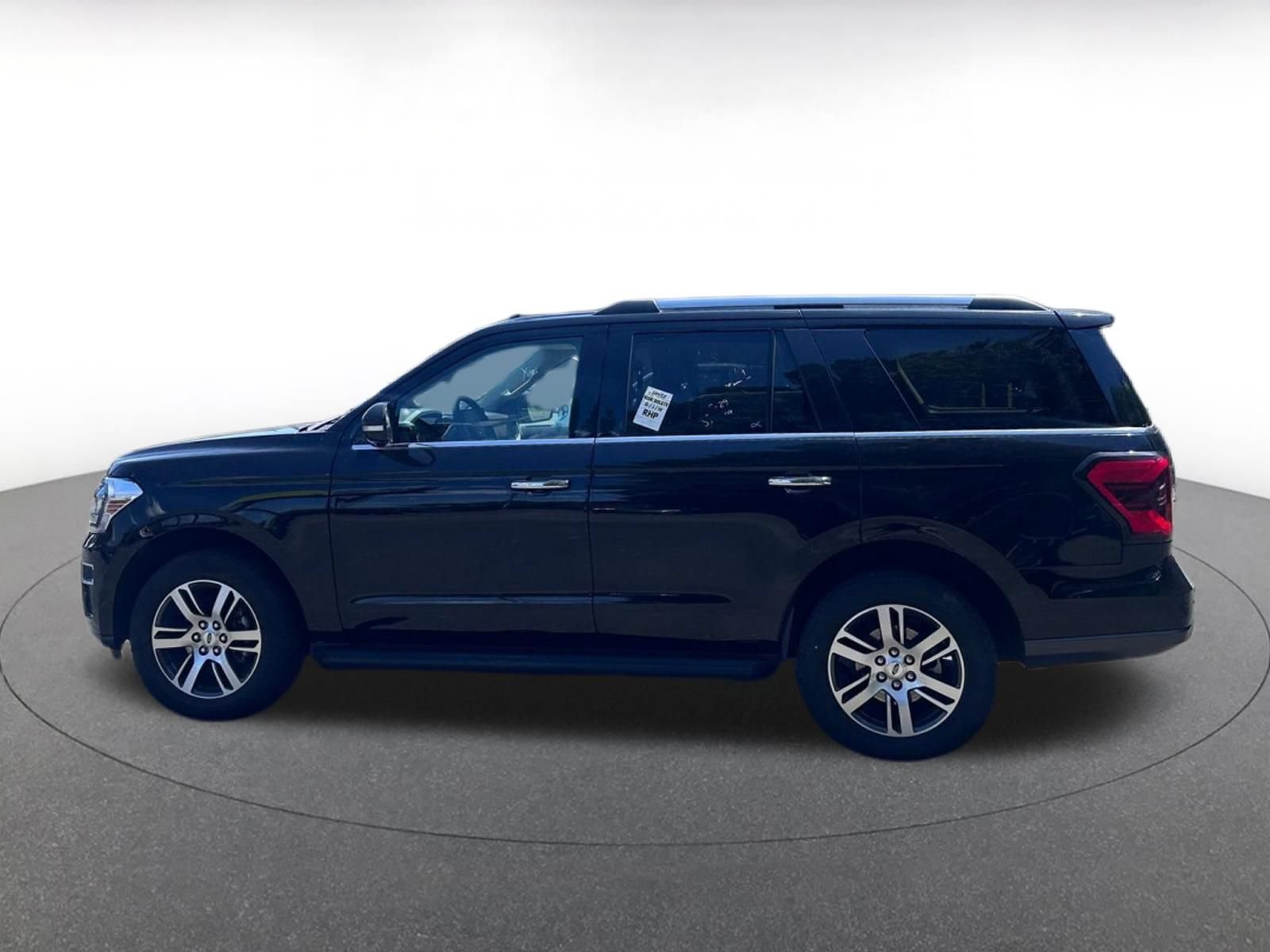 Thumbnail: 2024 Ford Expedition - 10