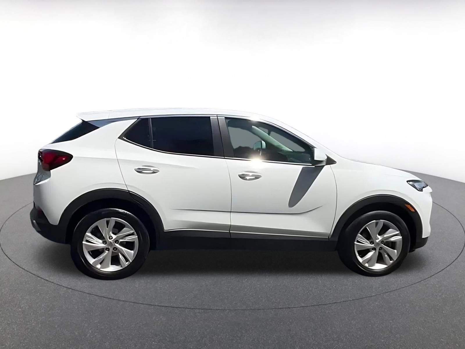 Thumbnail: 2025 Buick Encore GX - 16