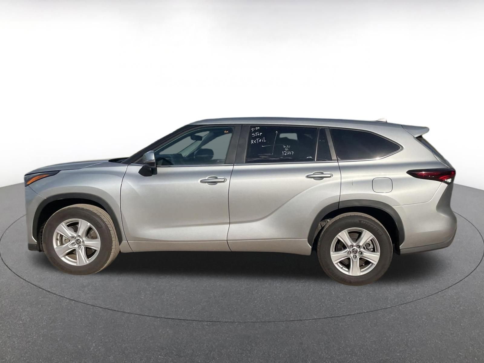 Thumbnail: 2025 Toyota Highlander - 9