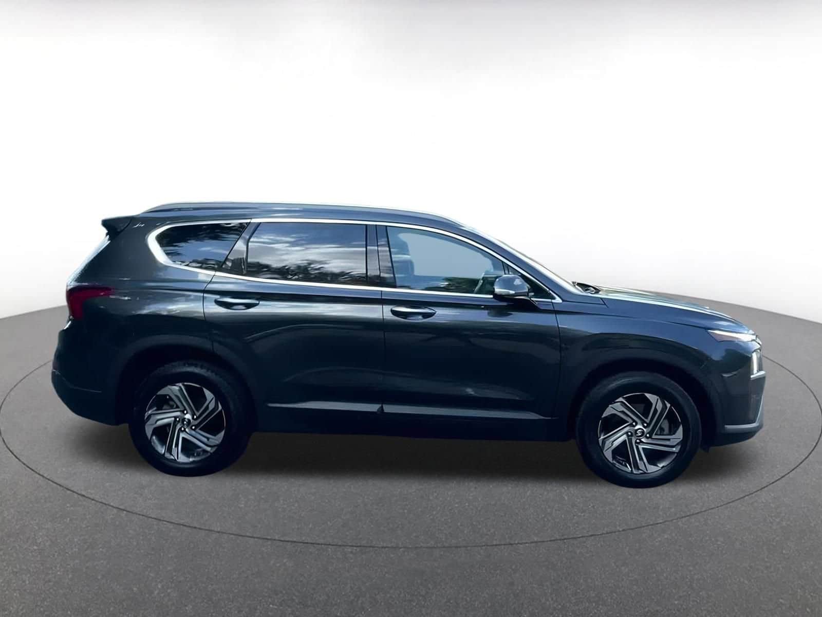 Thumbnail: 2023 Hyundai Santa Fe - 16