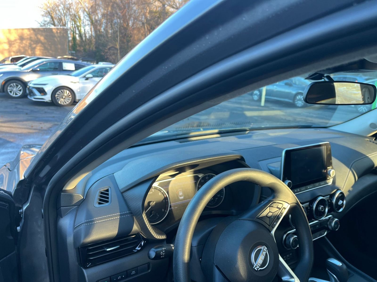 Thumbnail: 2025 Nissan Sentra - 32