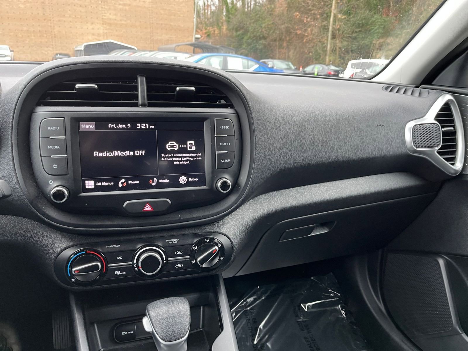 Thumbnail: 2025 Kia Soul - 18