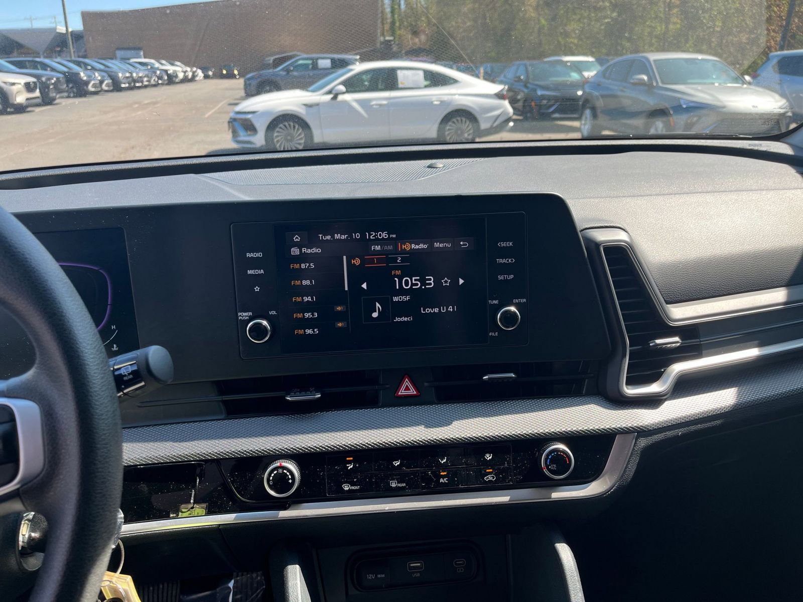 Thumbnail: 2025 Kia Sportage - 20