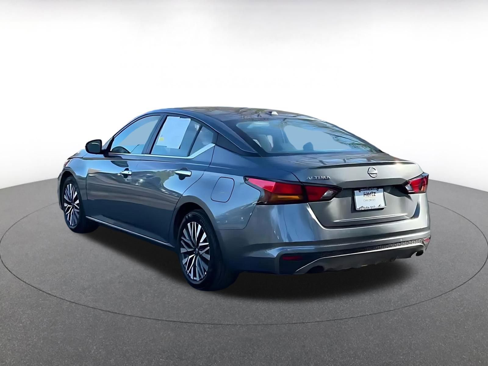 Thumbnail: 2025 Nissan Altima - 10