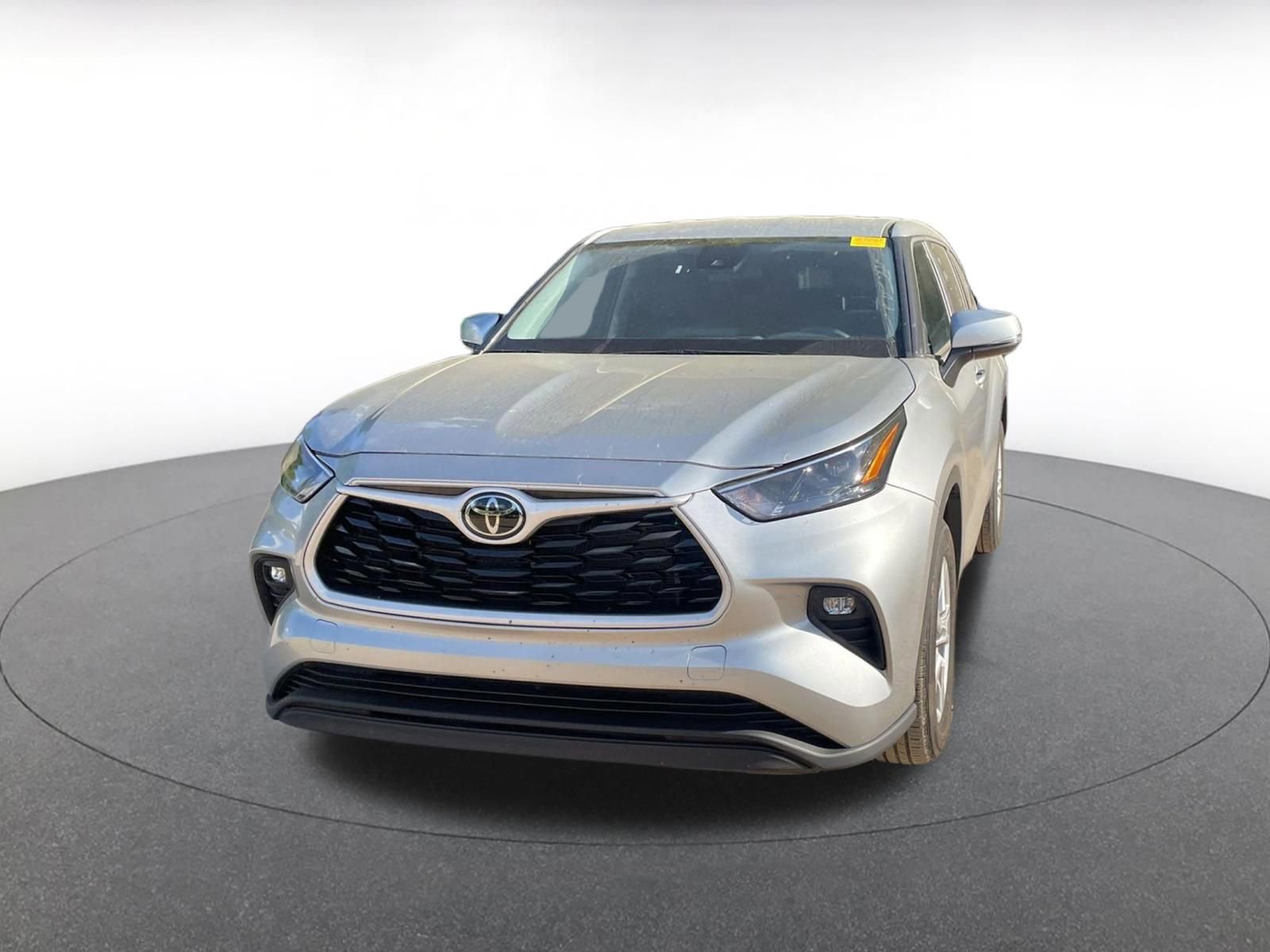 Thumbnail: 2025 Toyota Highlander - 3