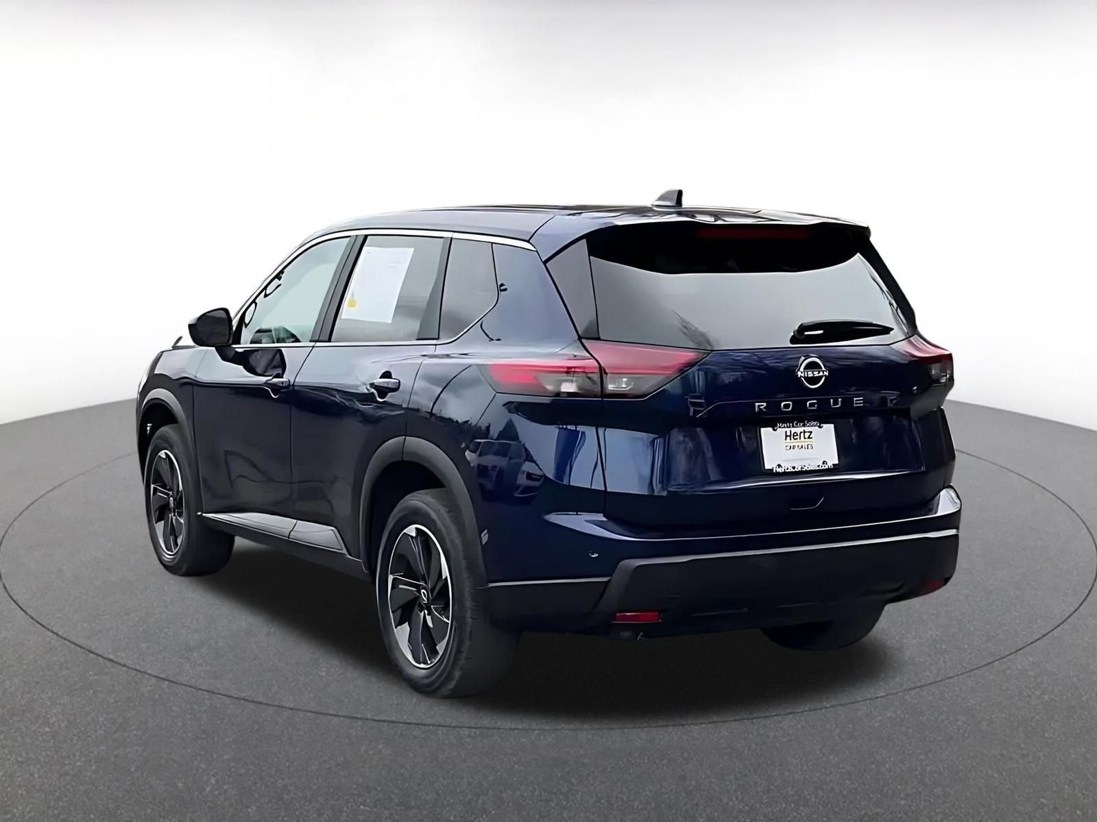 Thumbnail: 2025 Nissan Rogue - 11