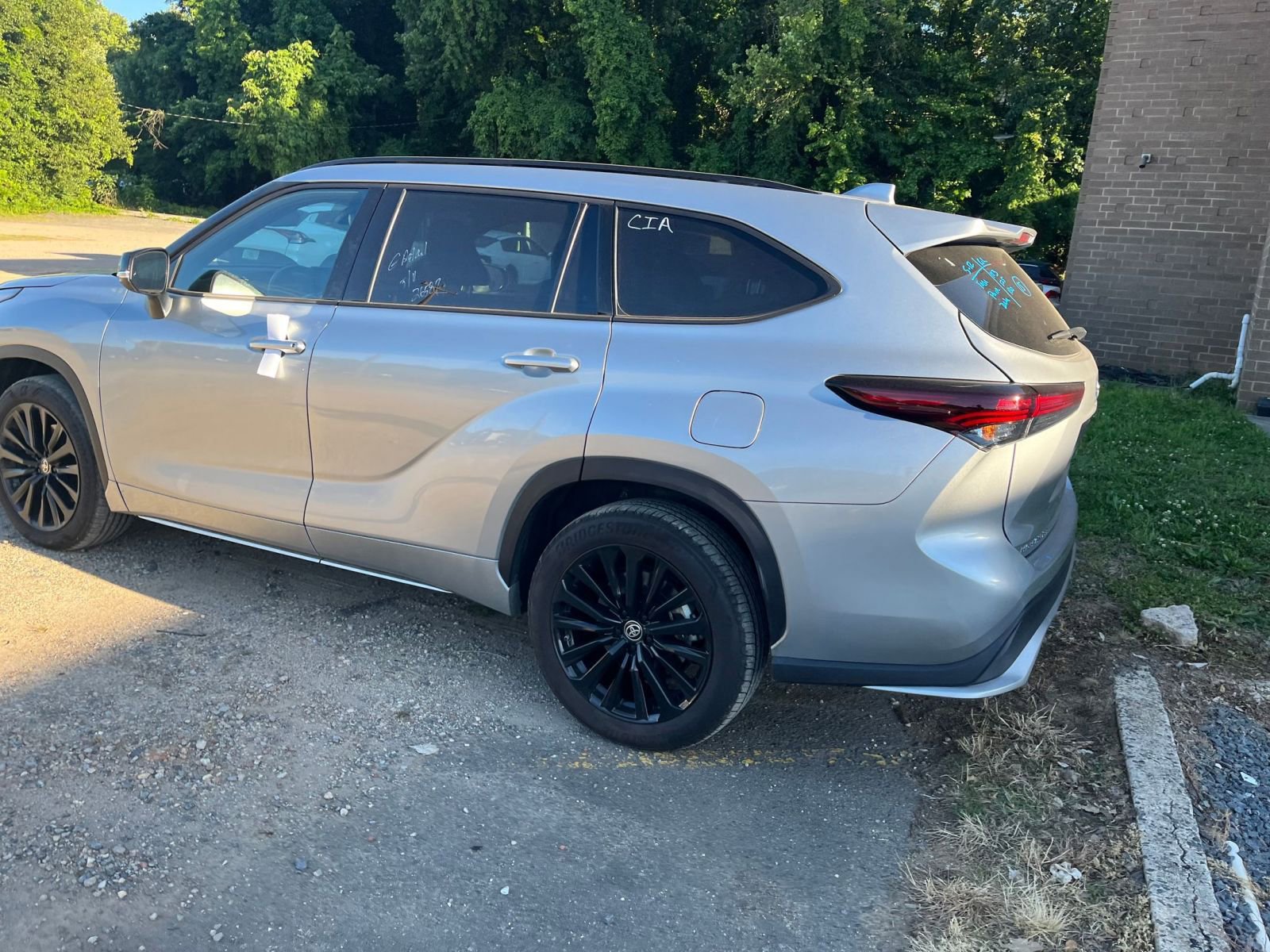 Thumbnail: 2025 Toyota Highlander - 14