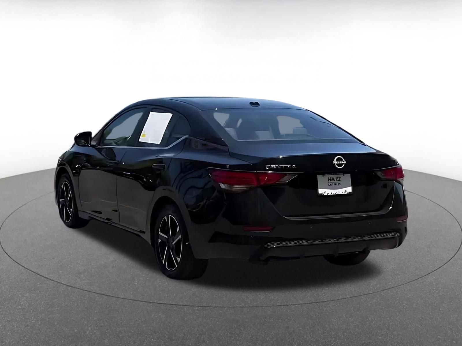 Thumbnail: 2025 Nissan Sentra - 12