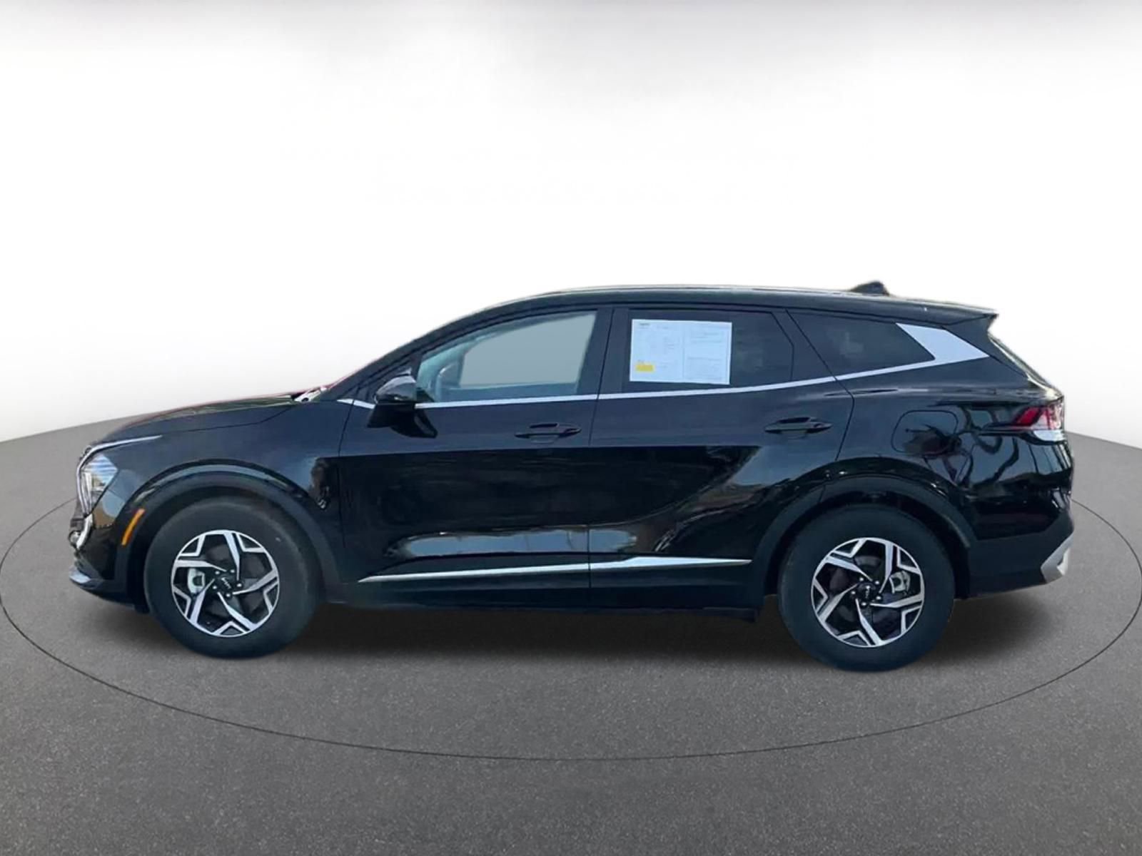 Thumbnail: 2025 Kia Sportage - 10