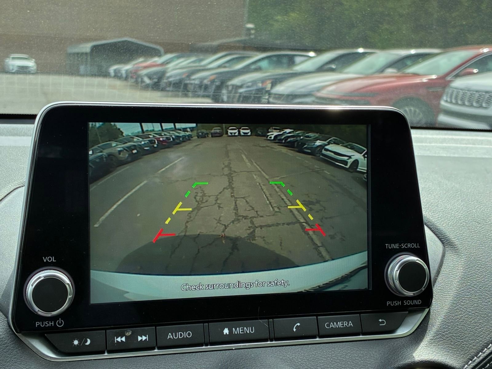 Thumbnail: 2025 Nissan Sentra - 22