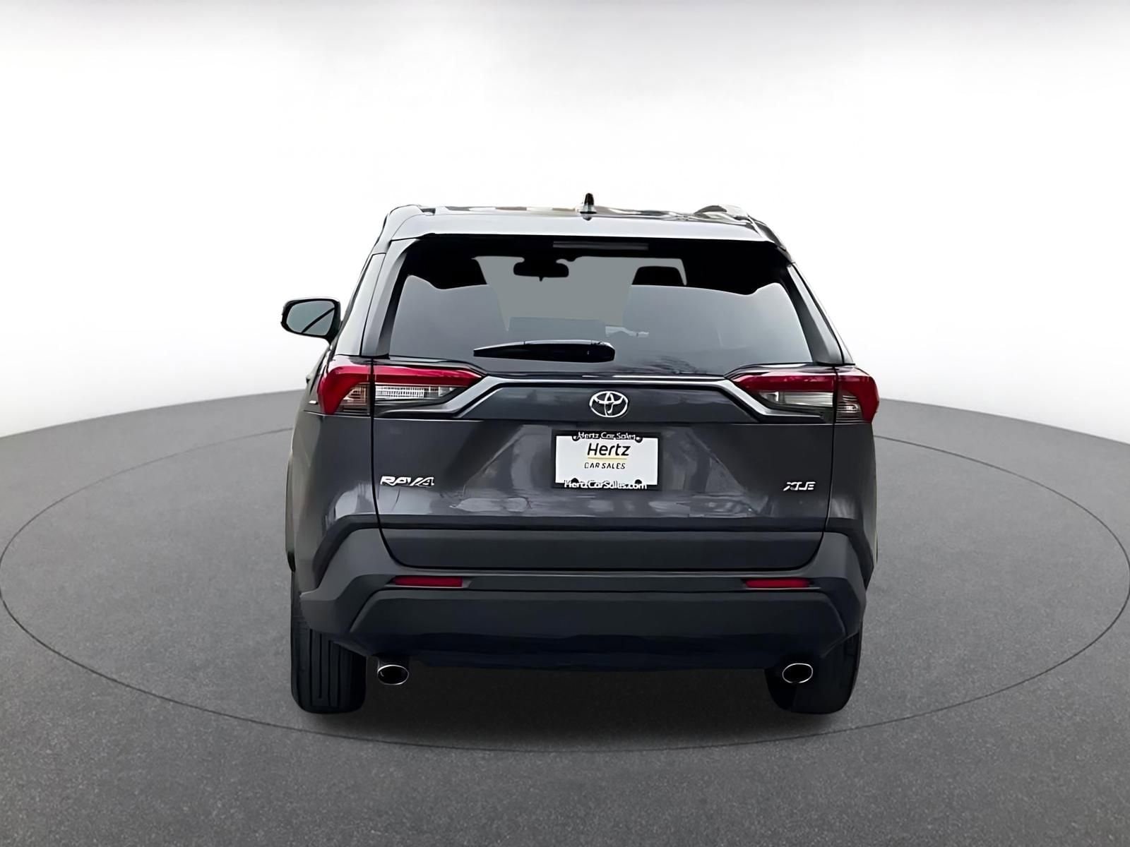 Thumbnail: 2025 Toyota RAV4 - 12