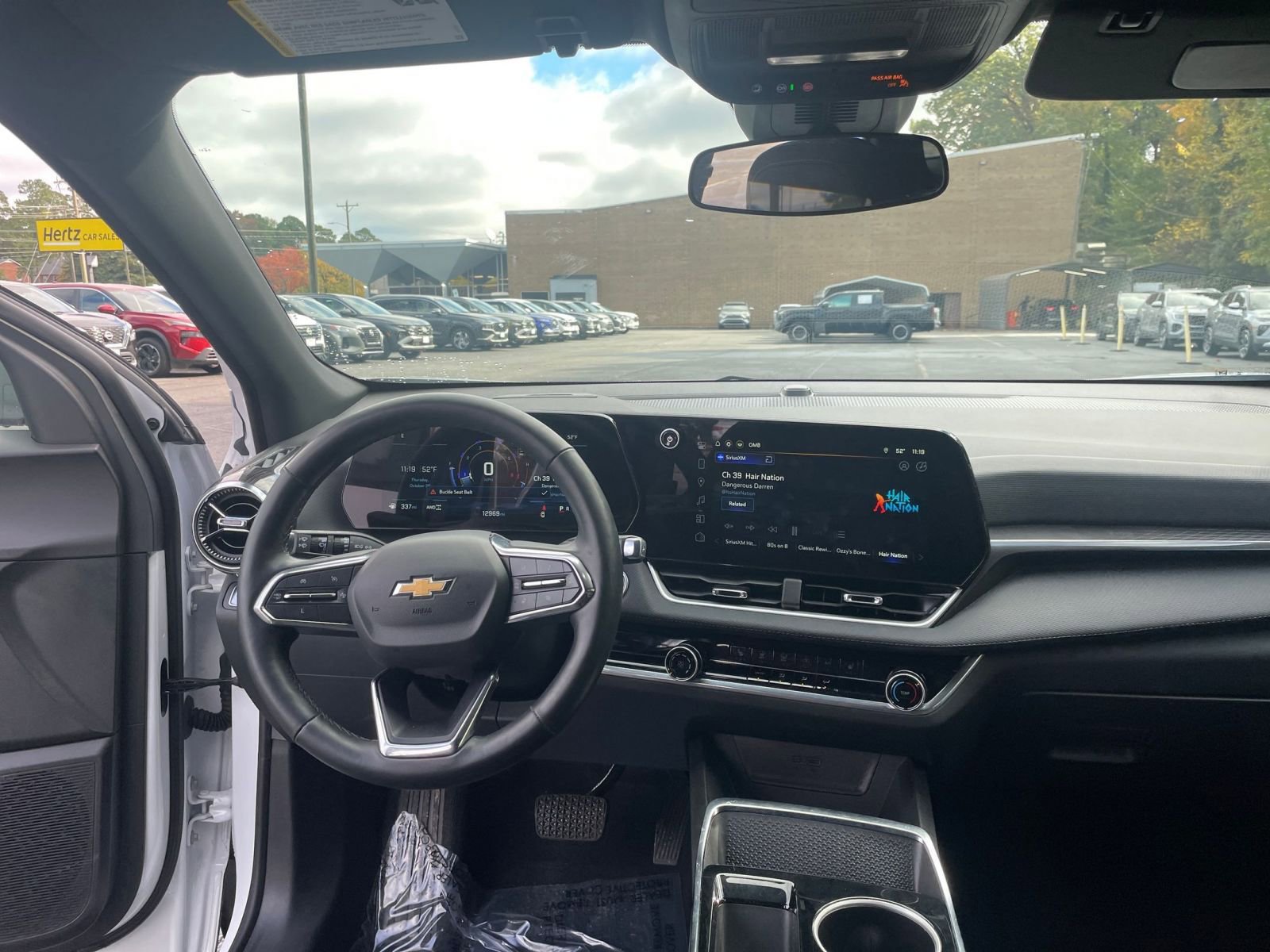 Thumbnail: 2025 Chevrolet Equinox - 30