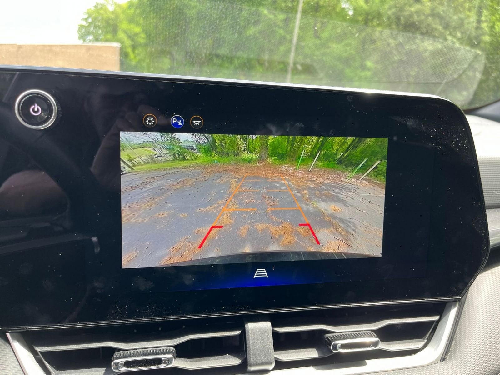 Thumbnail: 2025 Chevrolet Equinox - 23