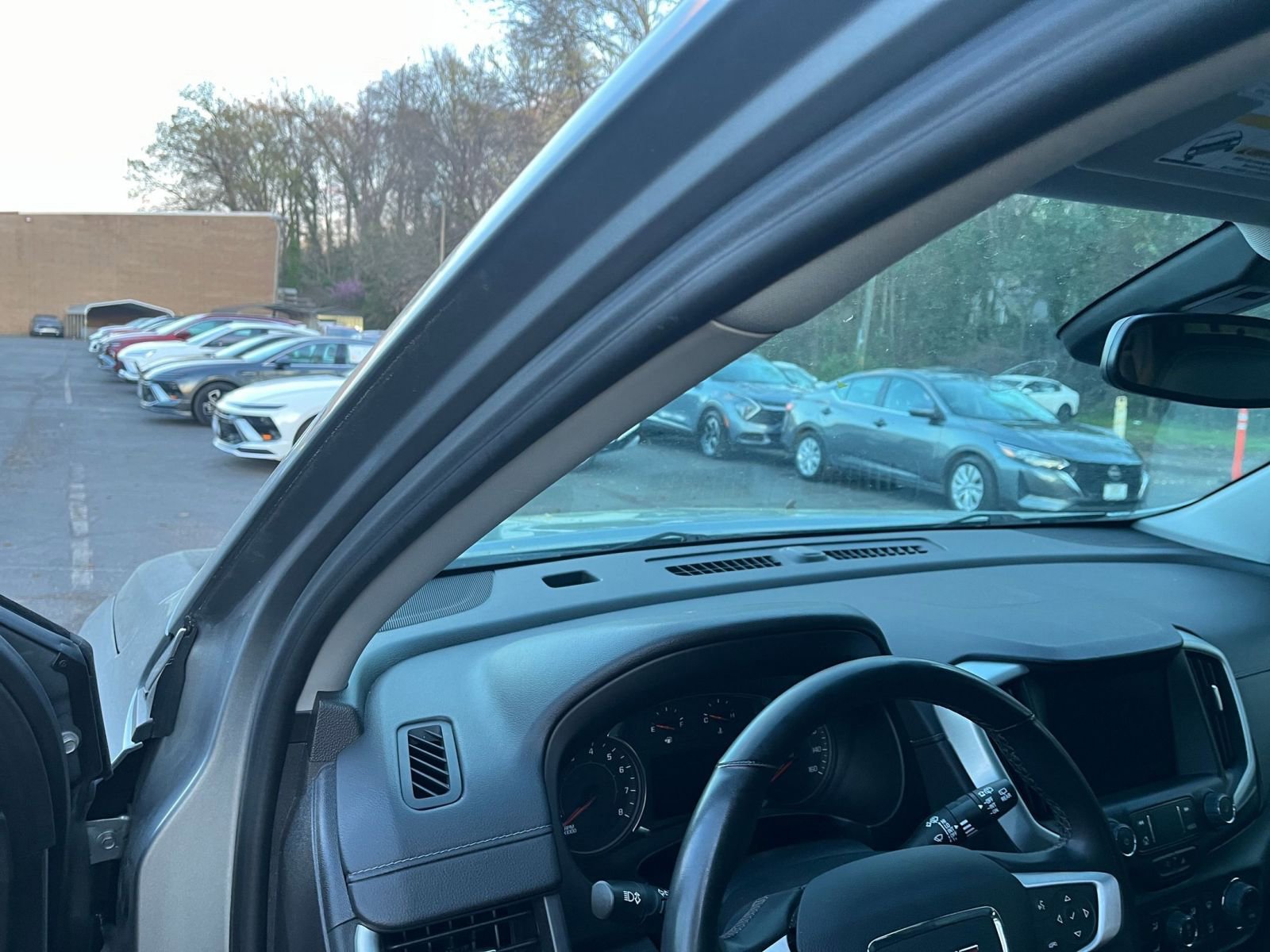 Thumbnail: 2024 GMC Terrain - 35