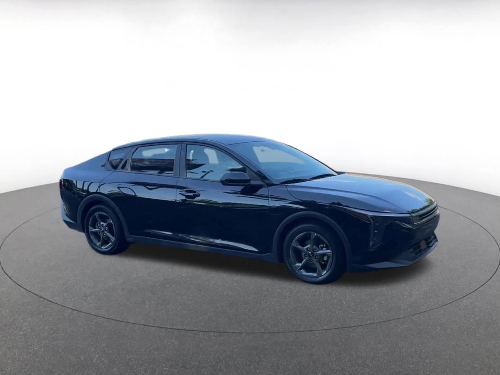 Thumbnail: 2025 Kia K4 - 2