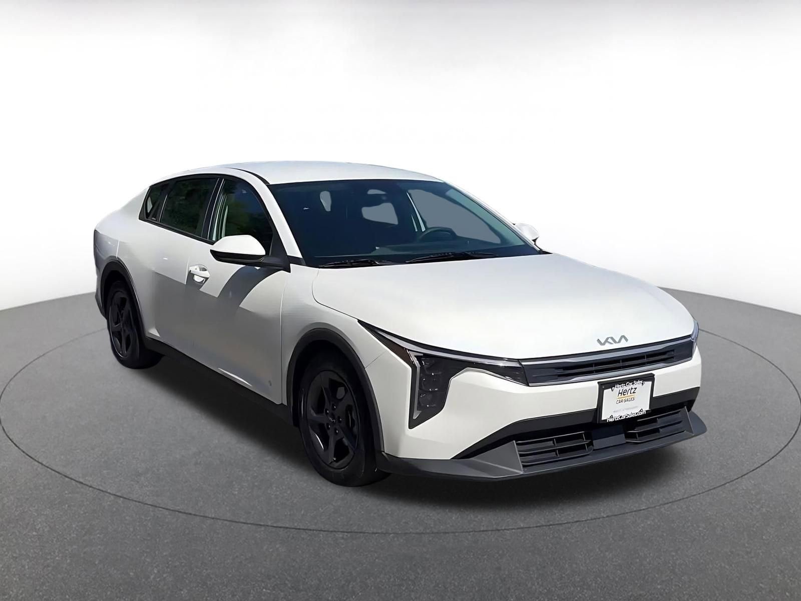Thumbnail: 2025 Kia K4 - 3