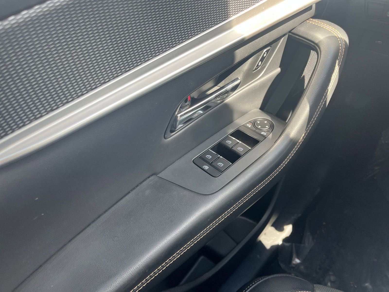 Thumbnail: 2025 Mazda CX-70 - 18