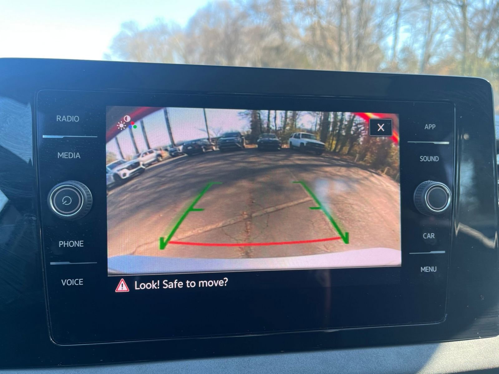 Thumbnail: 2025 Volkswagen Jetta - 23