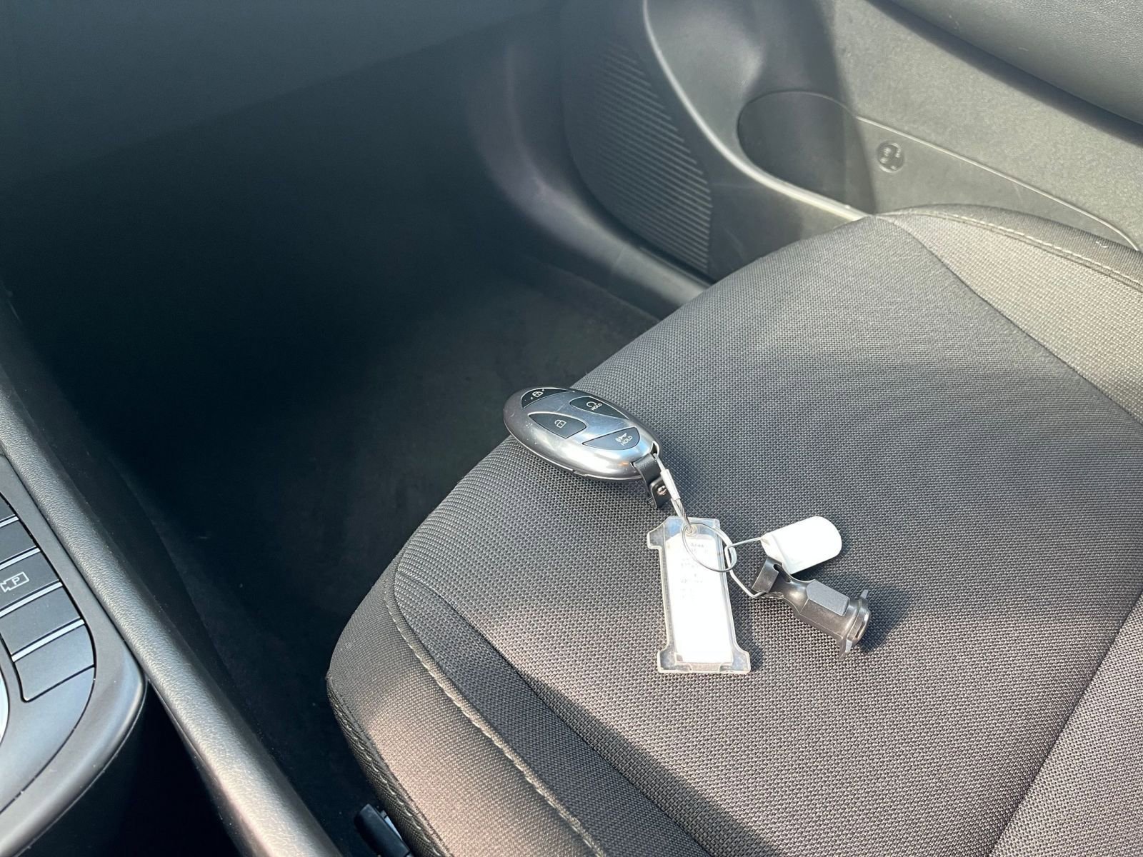 Thumbnail: 2025 Hyundai Kona - 21