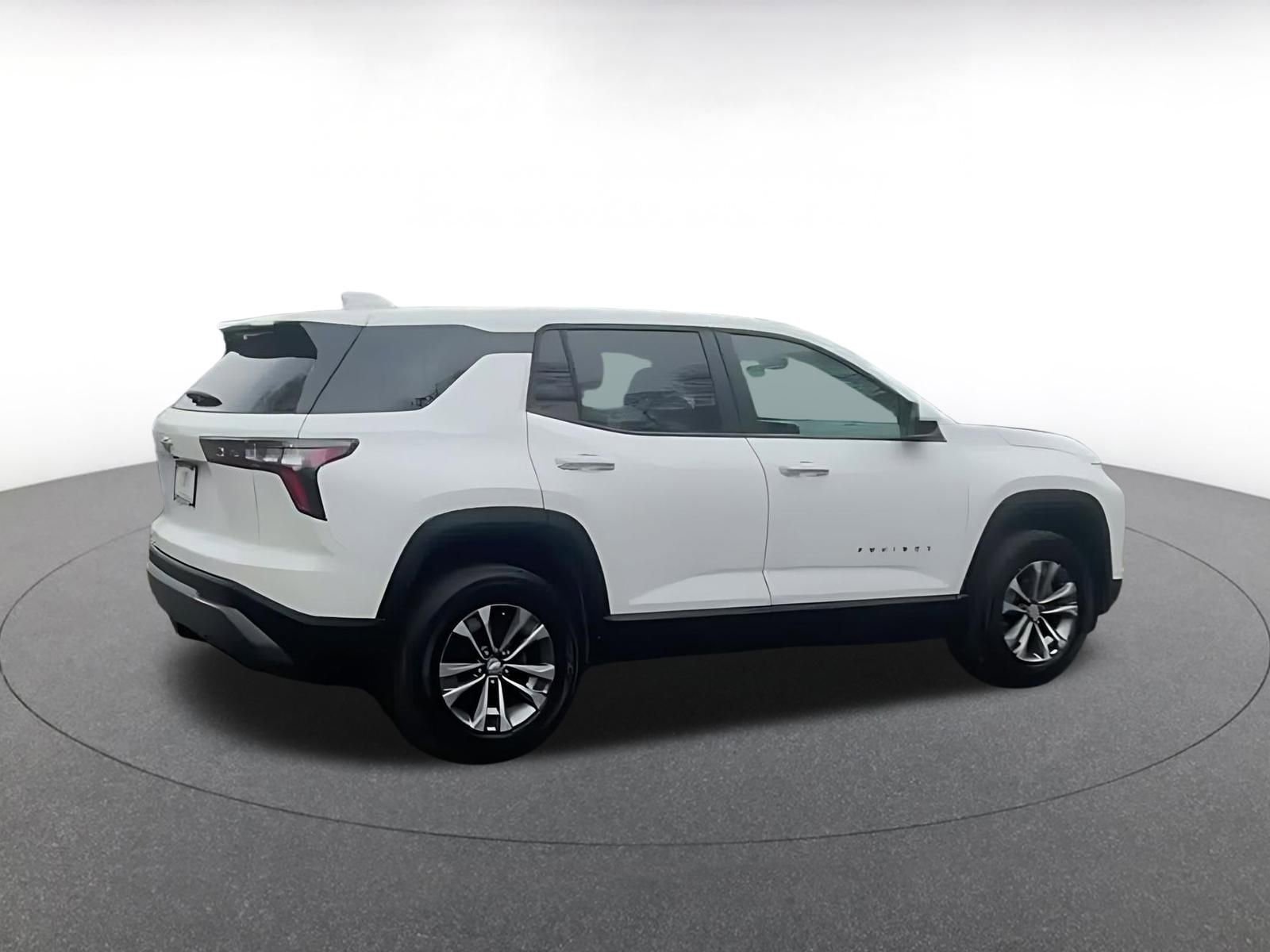 Thumbnail: 2025 Chevrolet Equinox - 14