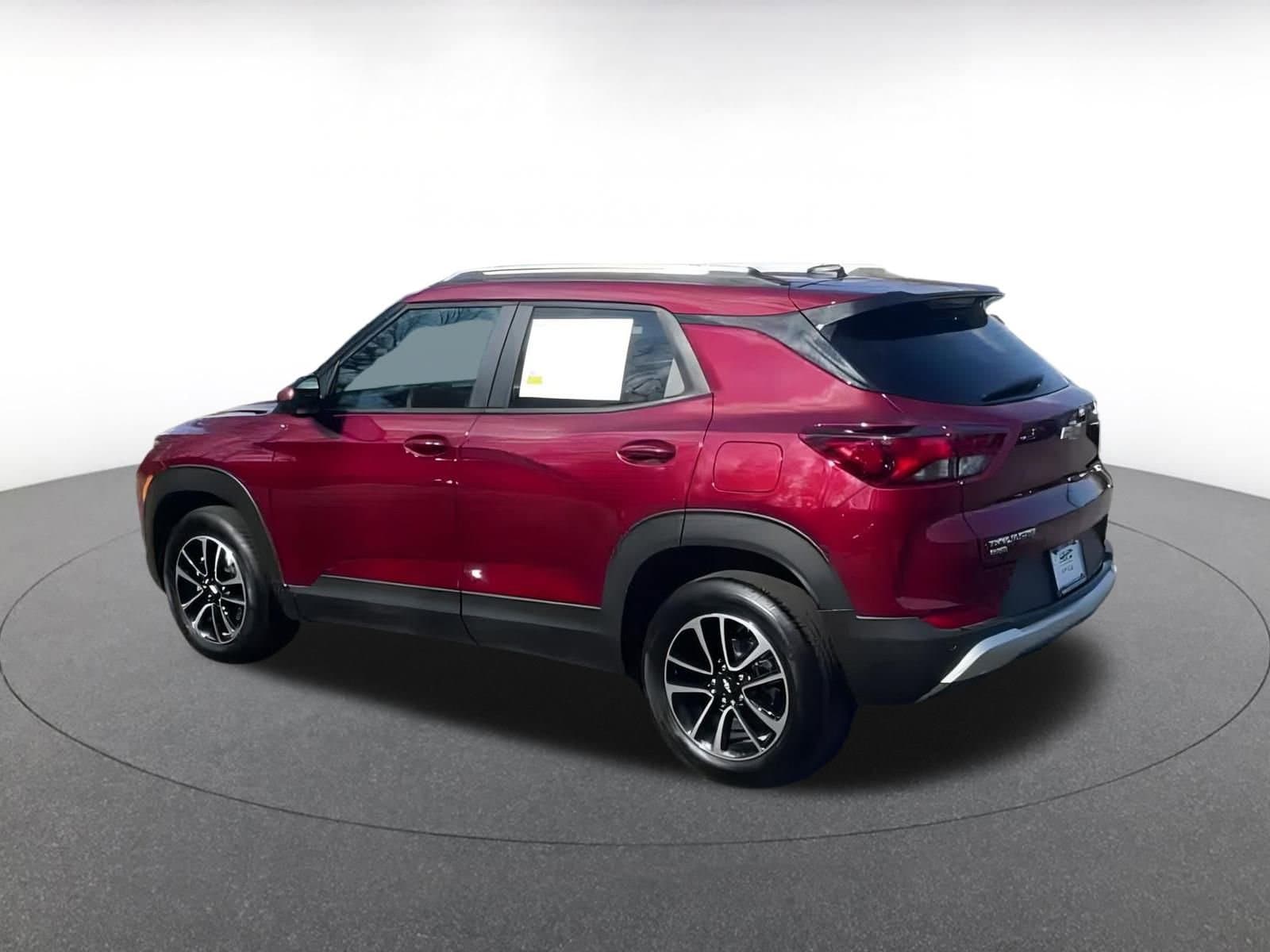 Thumbnail: 2025 Chevrolet TrailBlazer - 9