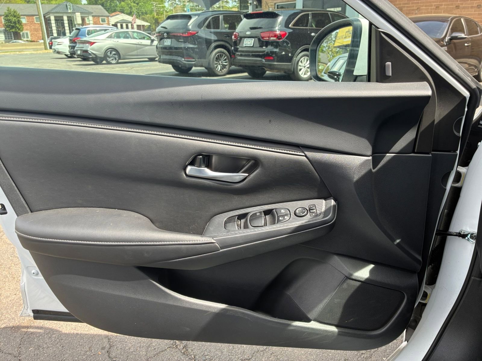 Thumbnail: 2025 Nissan Sentra - 18