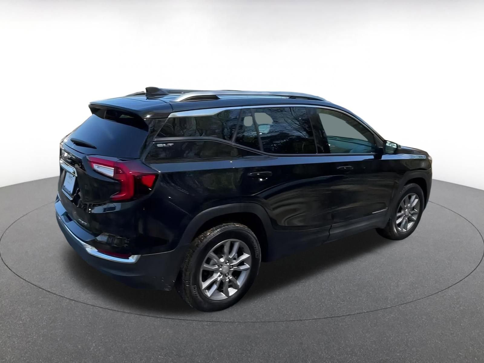 Thumbnail: 2024 GMC Terrain - 15