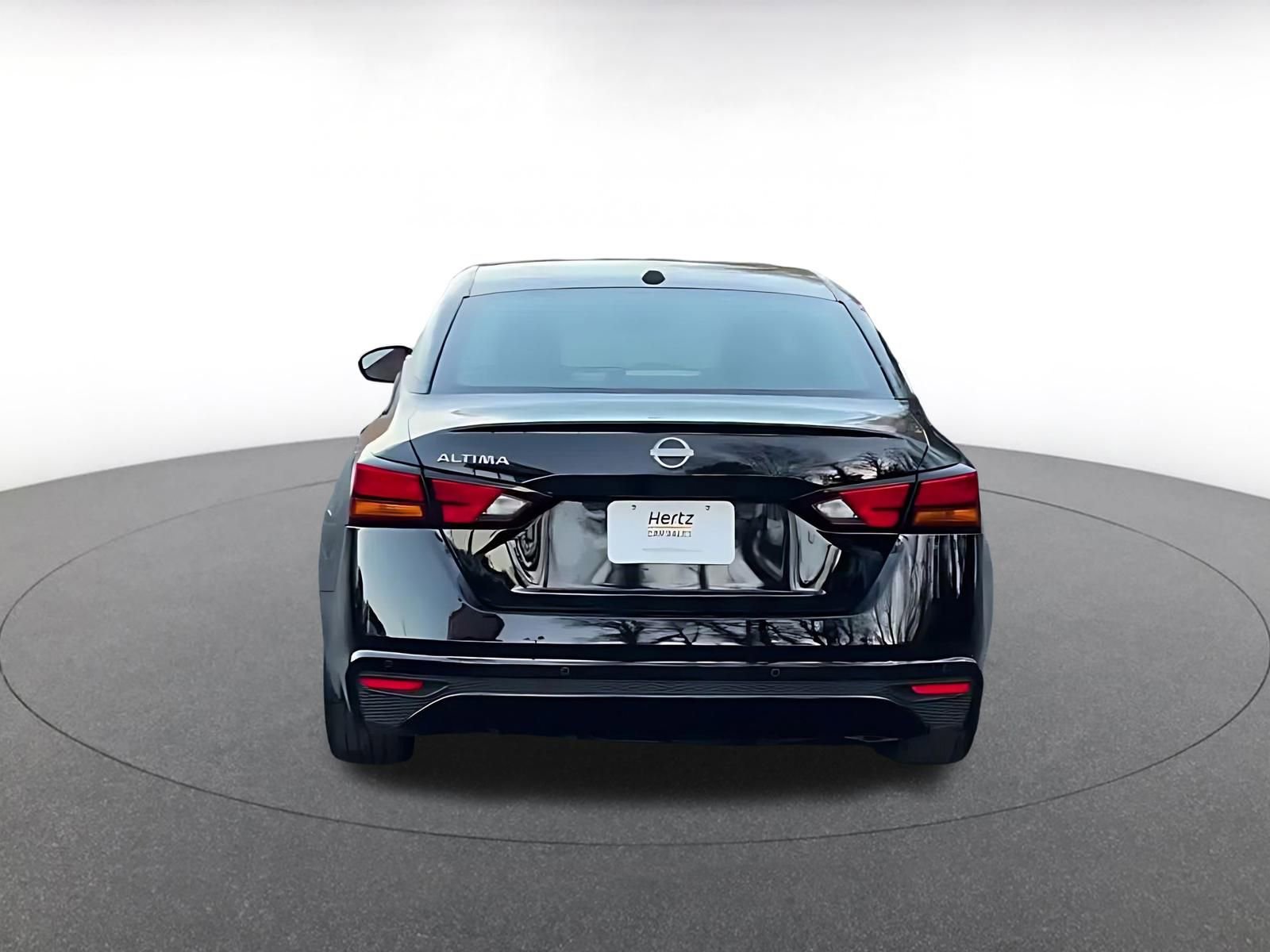 Thumbnail: 2025 Nissan Altima - 12