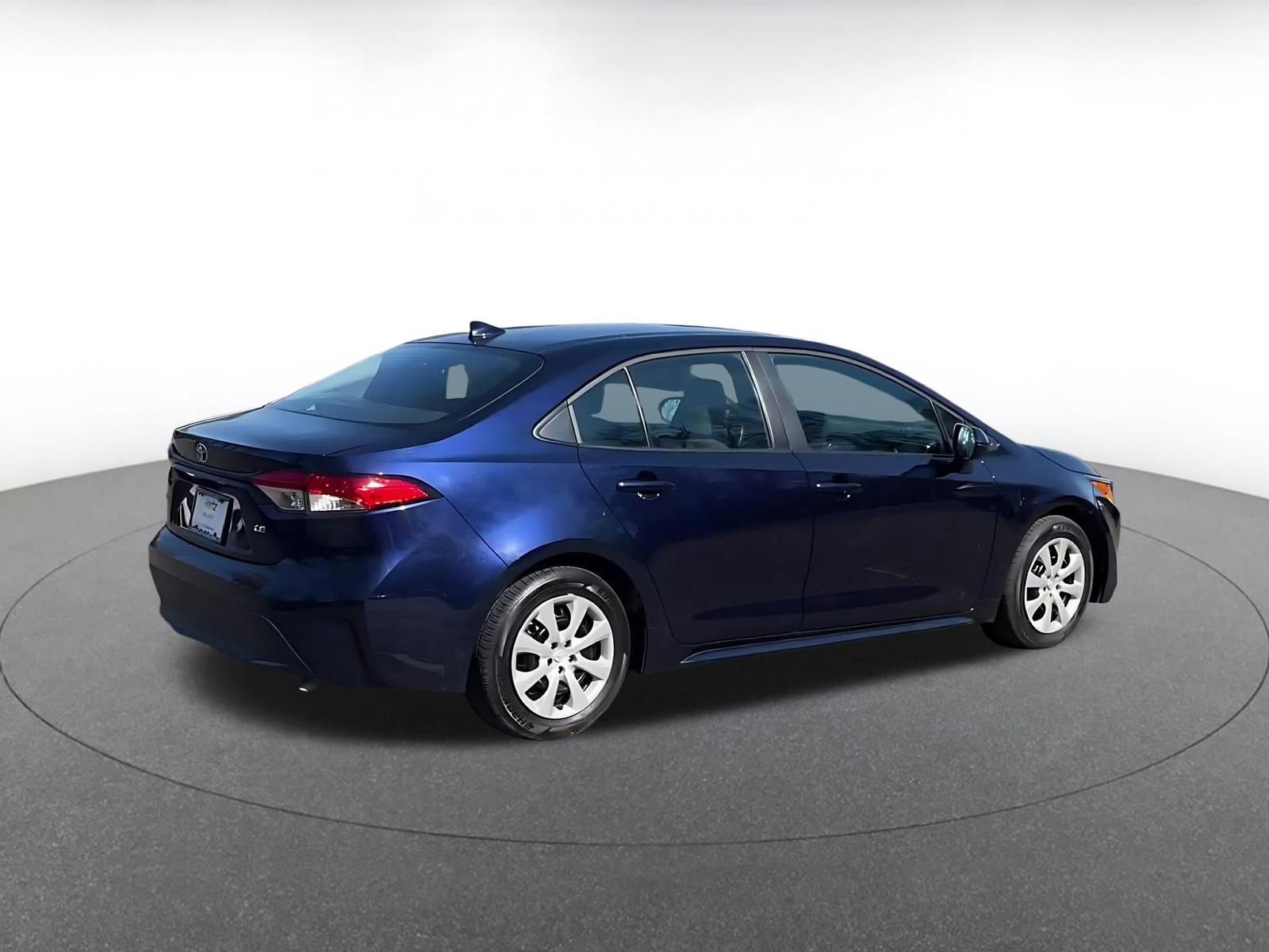 Thumbnail: 2025 Toyota Corolla - 15