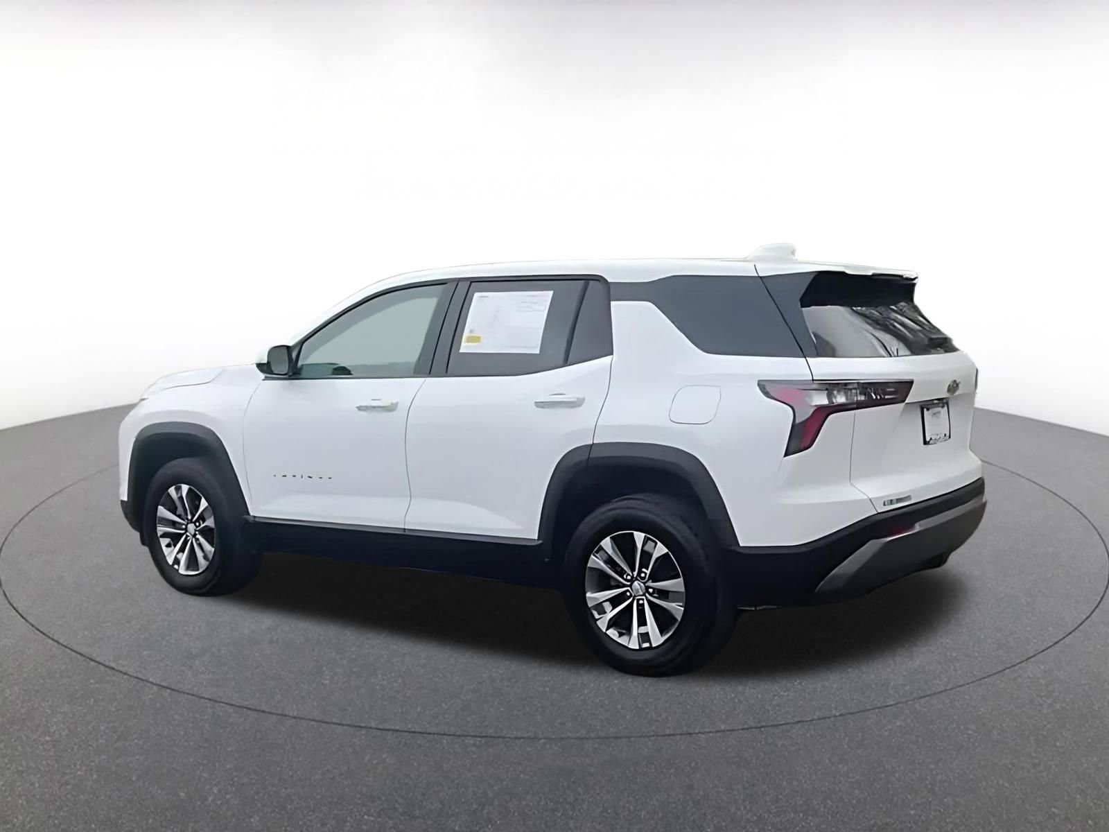 Thumbnail: 2025 Chevrolet Equinox - 10